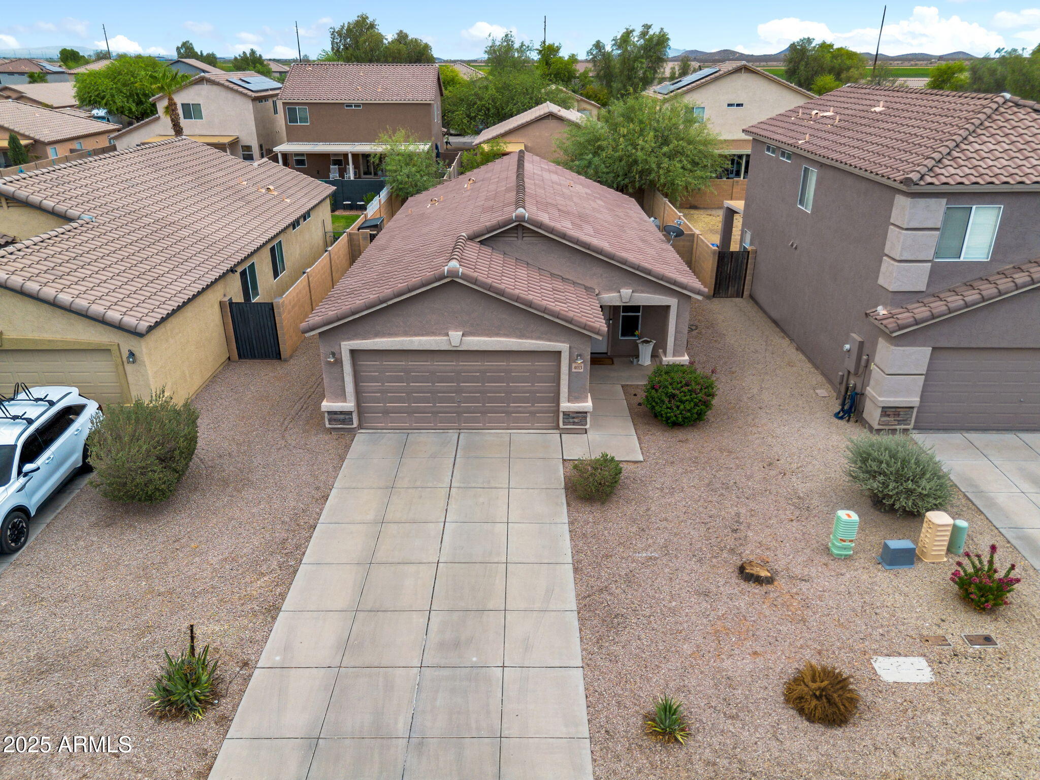 4013 E SUPERIOR Road