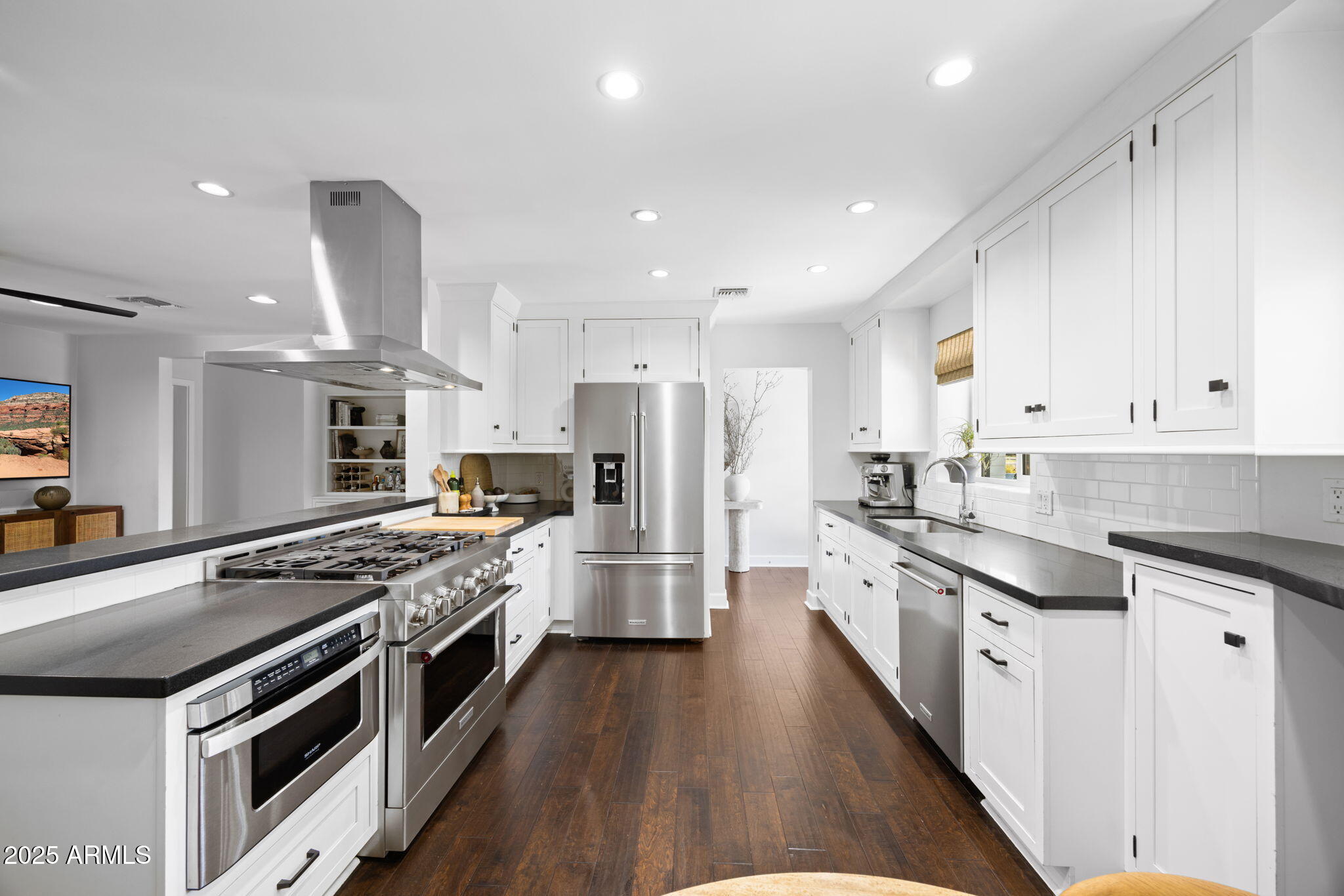 4524 N 35TH Place