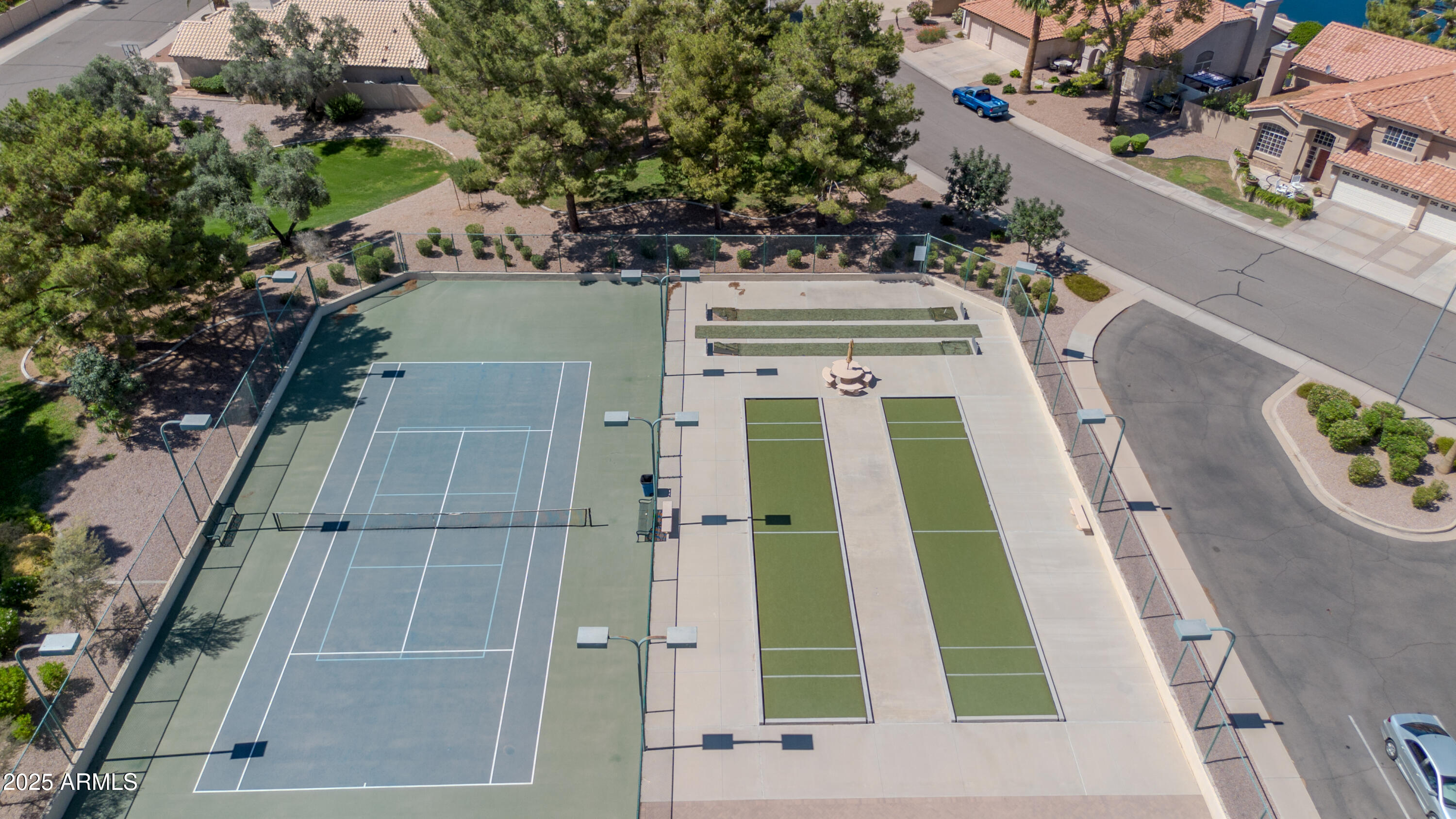 1511 W WILDHORSE Court