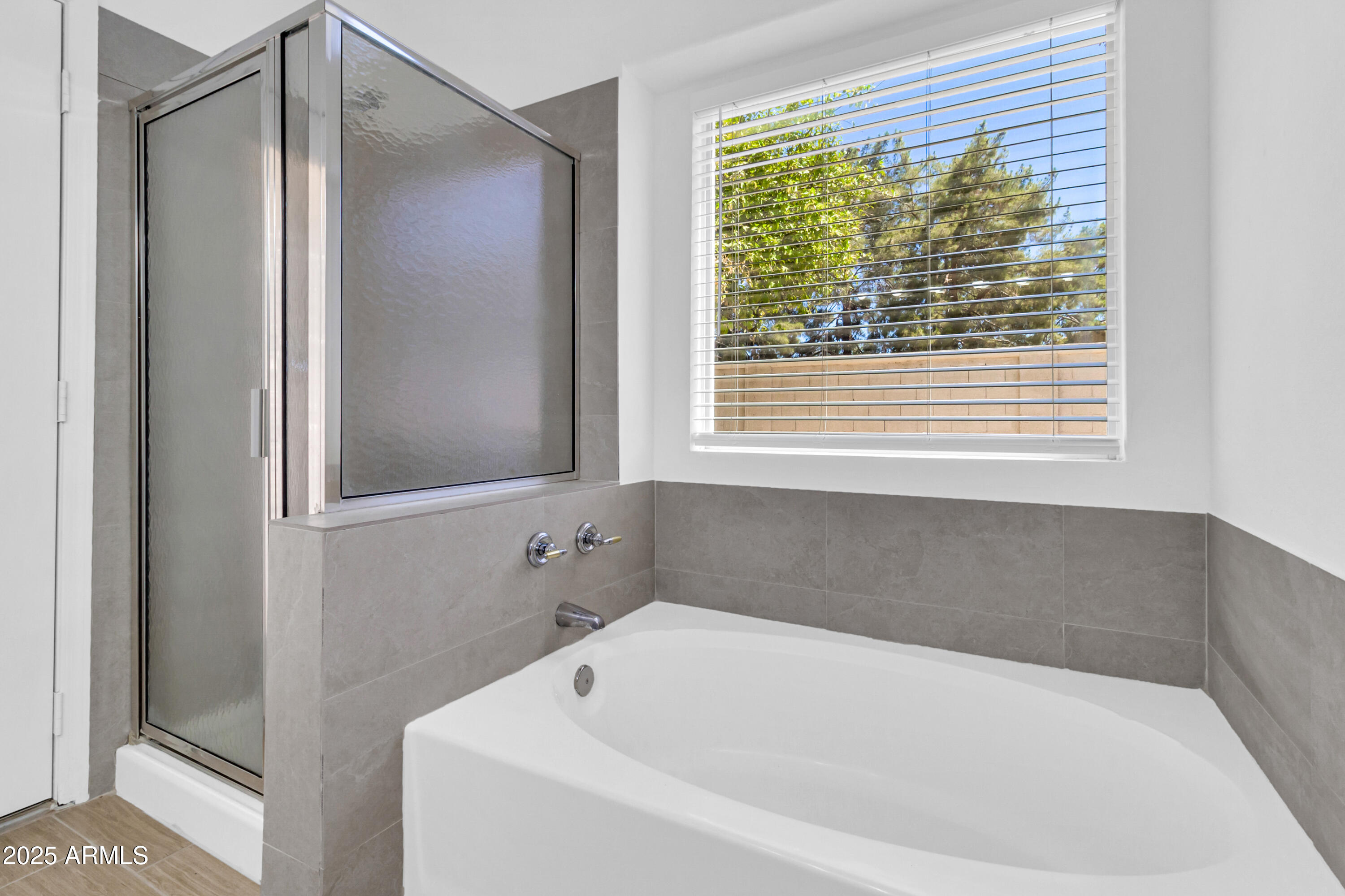 1511 W WILDHORSE Court
