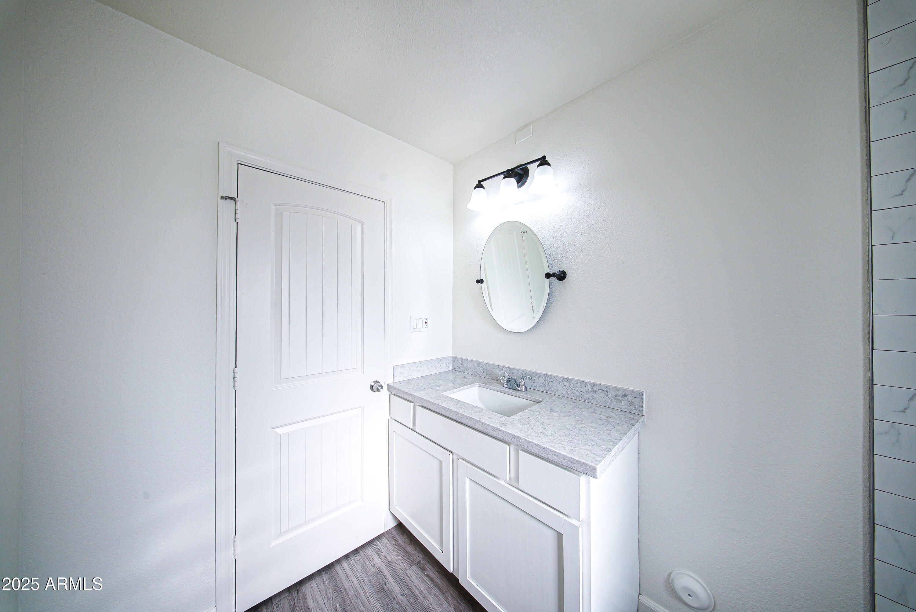 2646 E WILLETTA Street