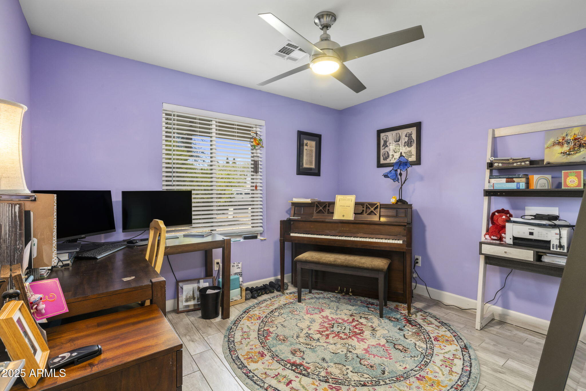 15841 N 49TH Place