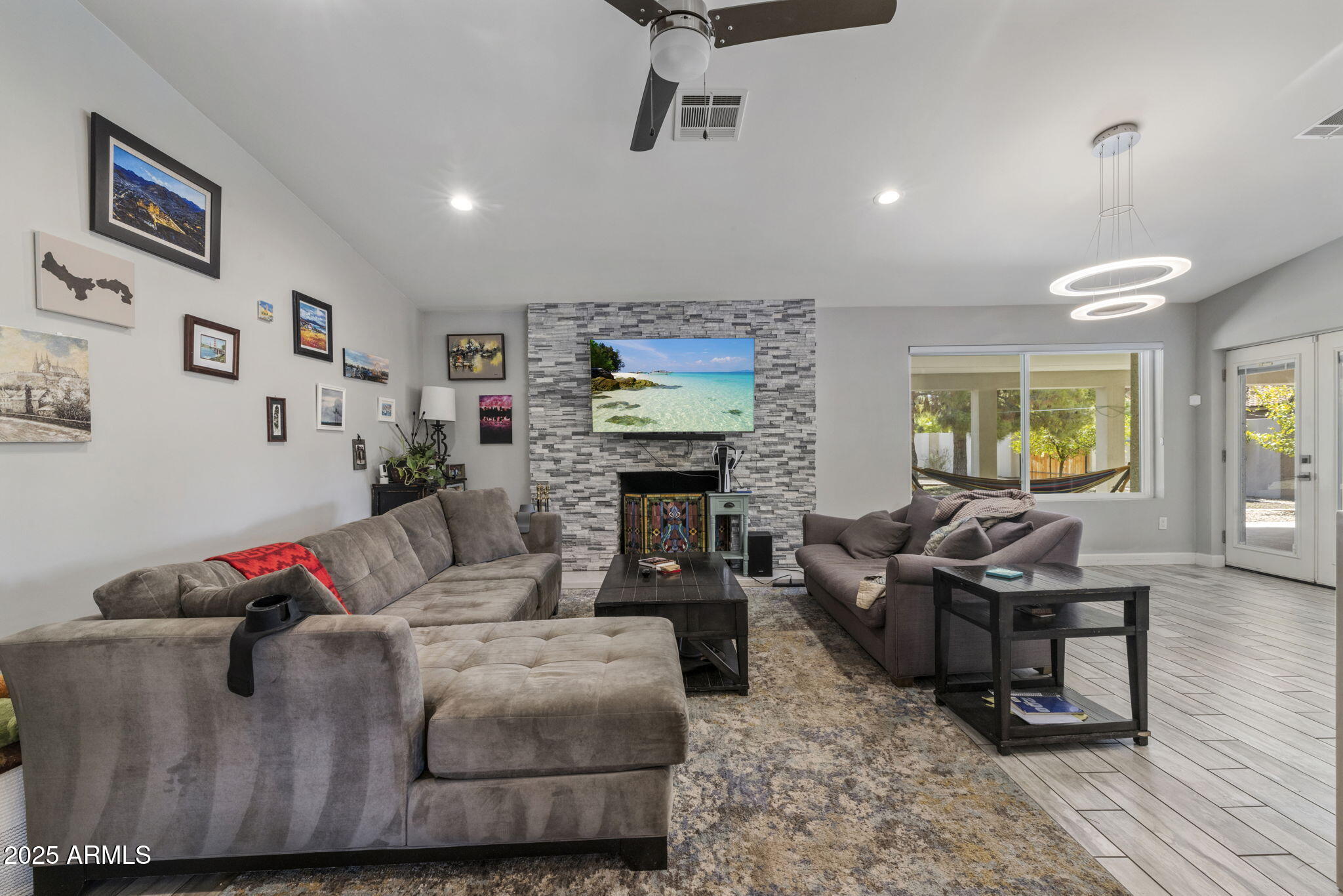 15841 N 49TH Place