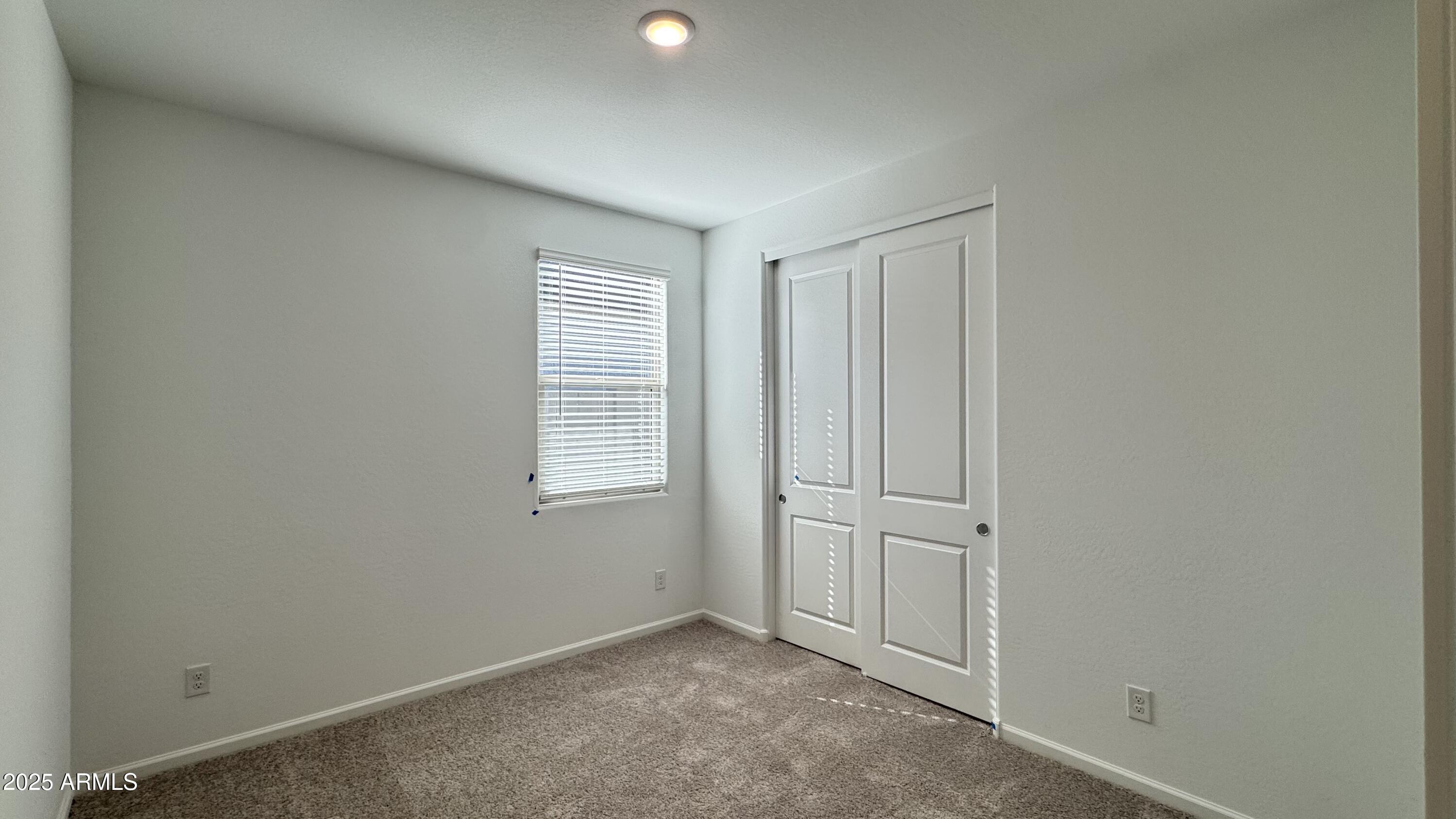 15748 W CAMDEN Avenue