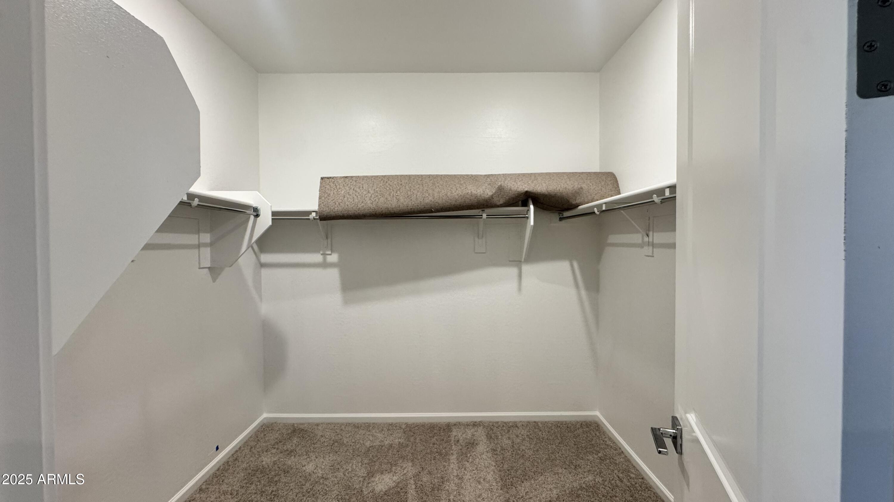 15748 W CAMDEN Avenue