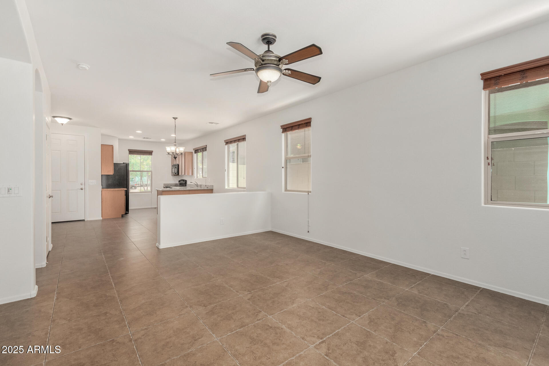 3313 W GRAN PARADISO Drive
