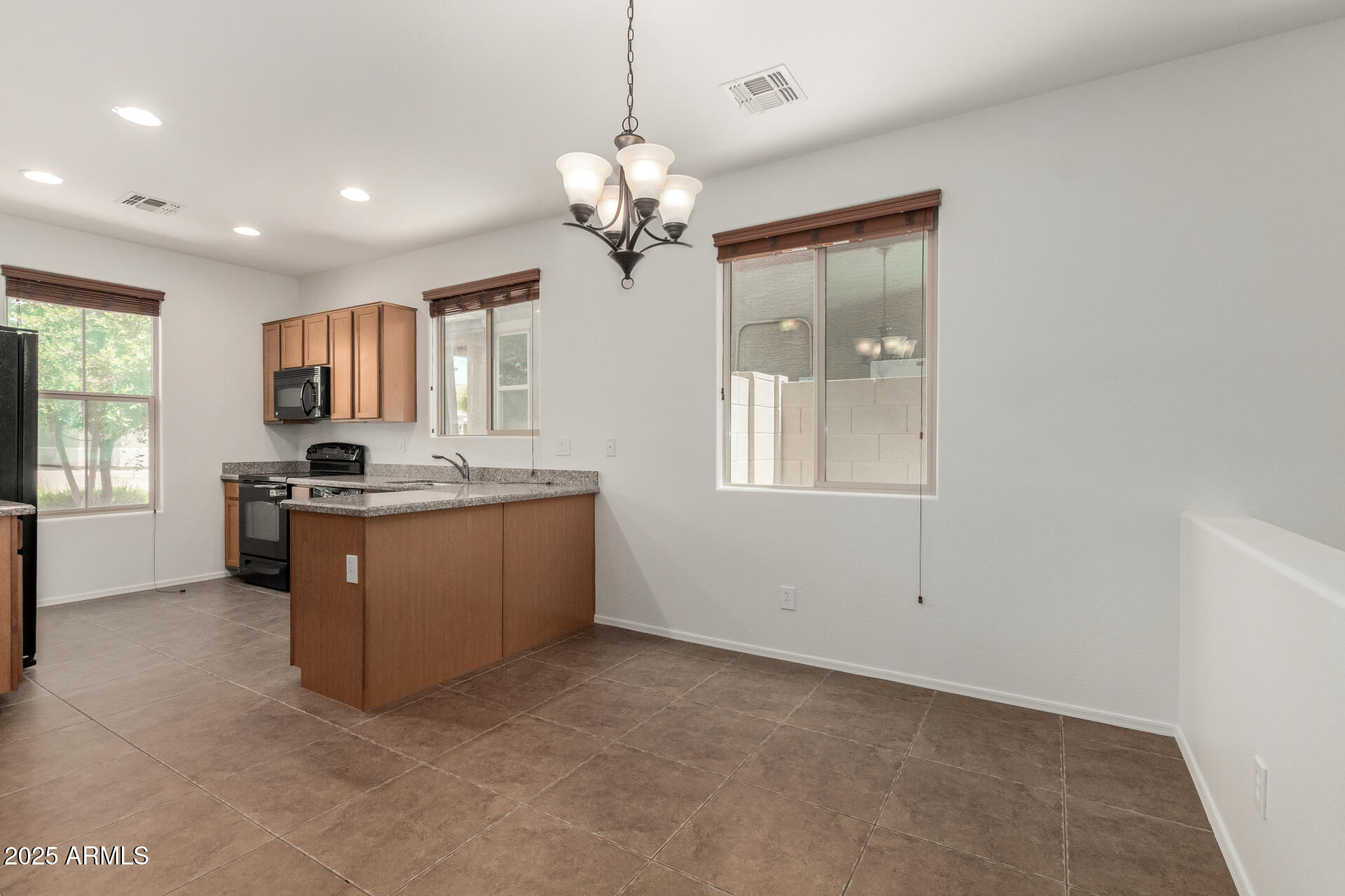 3313 W GRAN PARADISO Drive