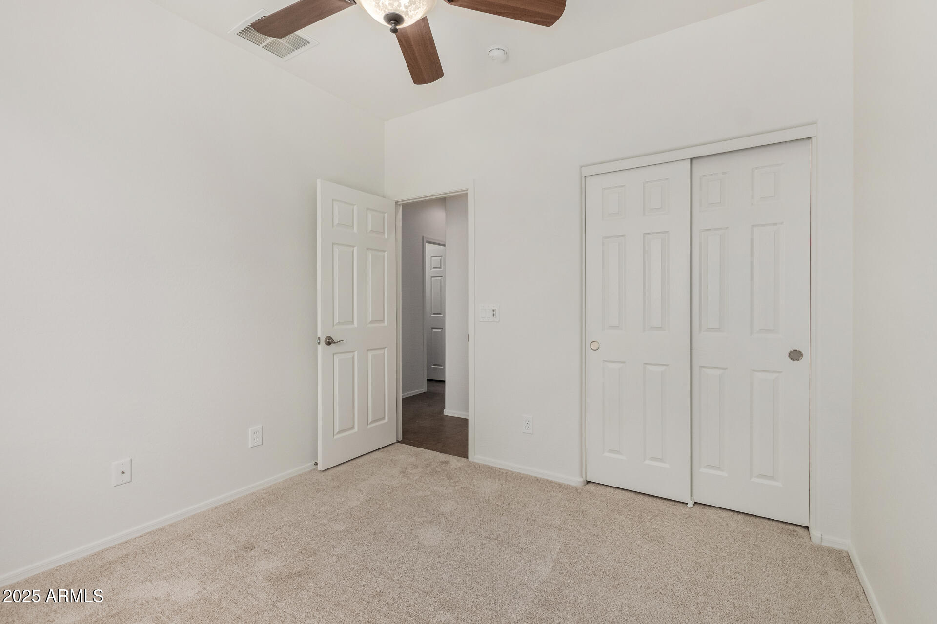 3313 W GRAN PARADISO Drive