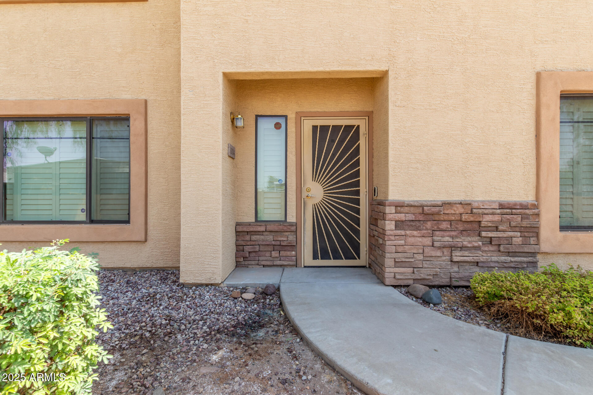 6770 N 47TH Avenue, 1004