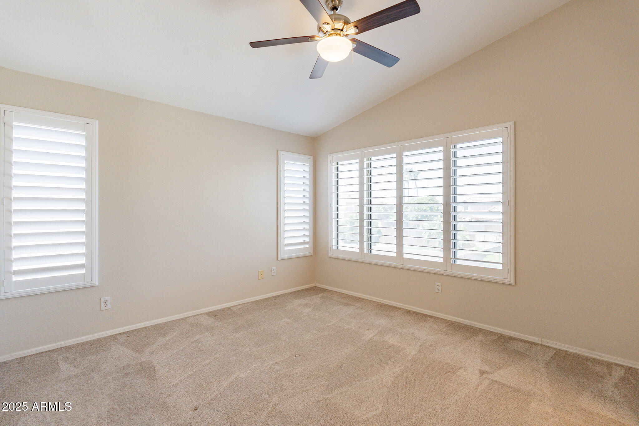 2190 S Navajo Way