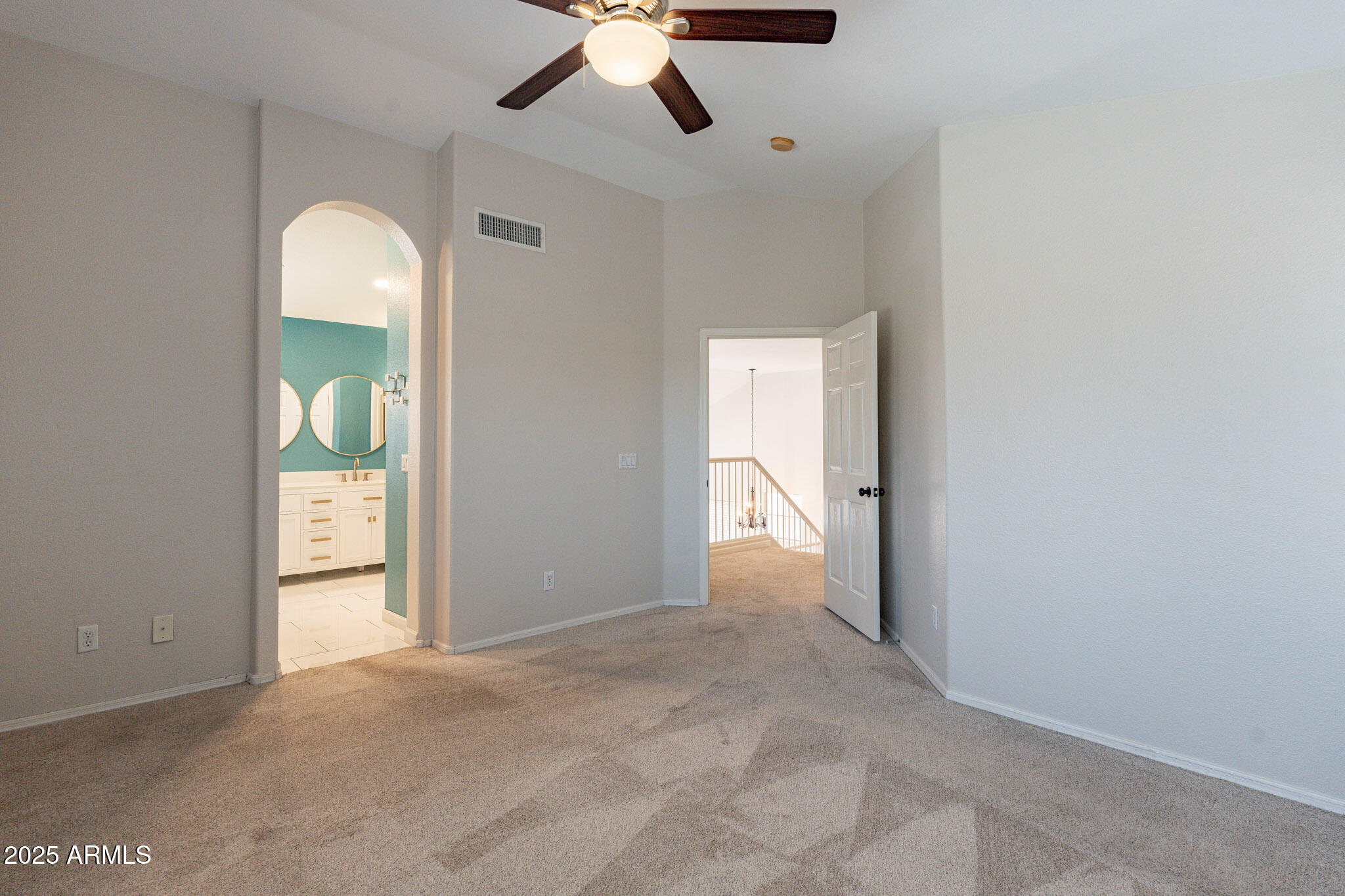 2190 S Navajo Way
