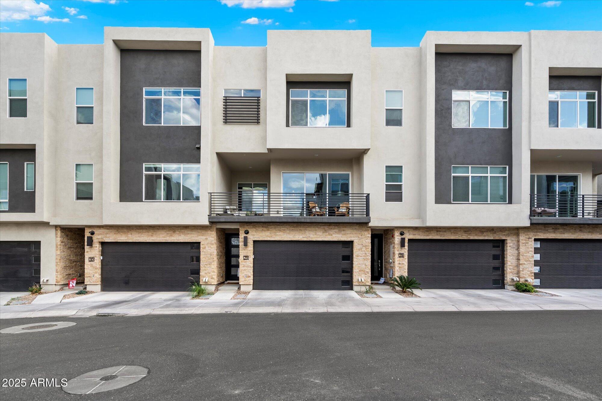 6850 E MCDOWELL Road, 29