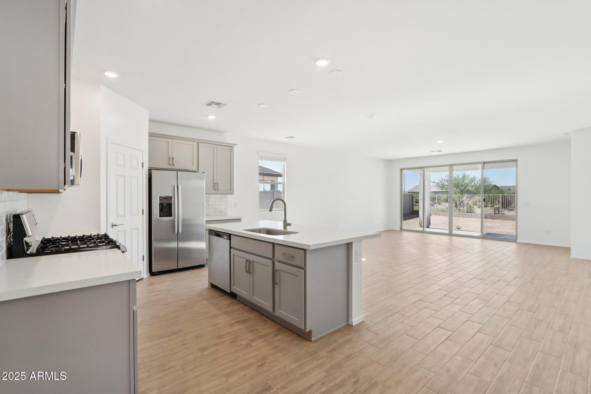 11652 N EVA Lane