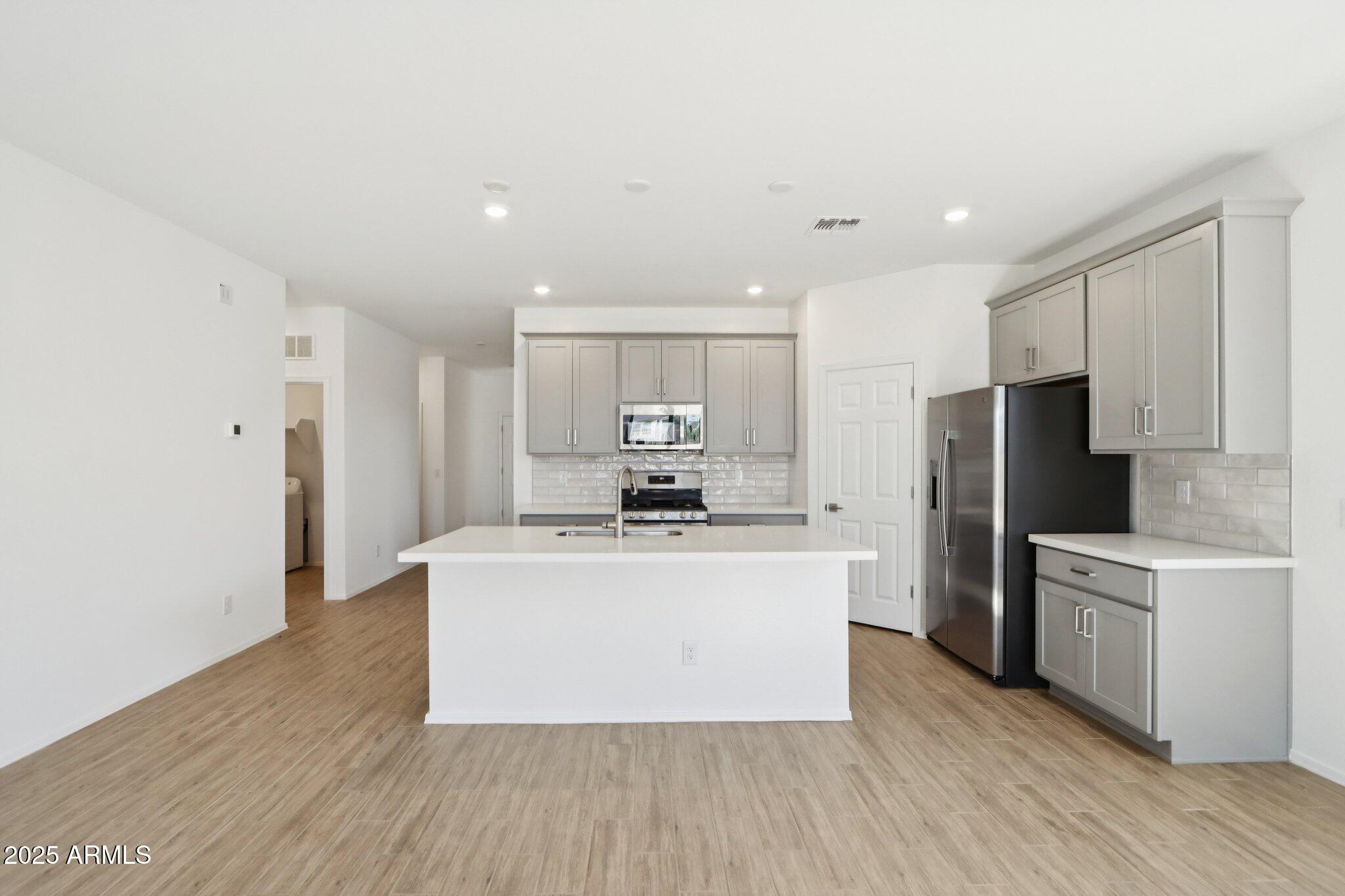 11652 N EVA Lane