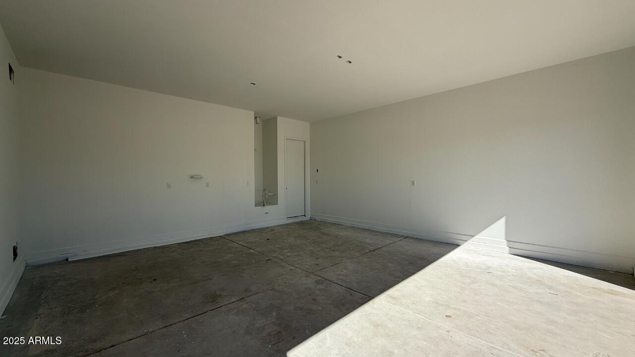 11326 E UTAH Avenue