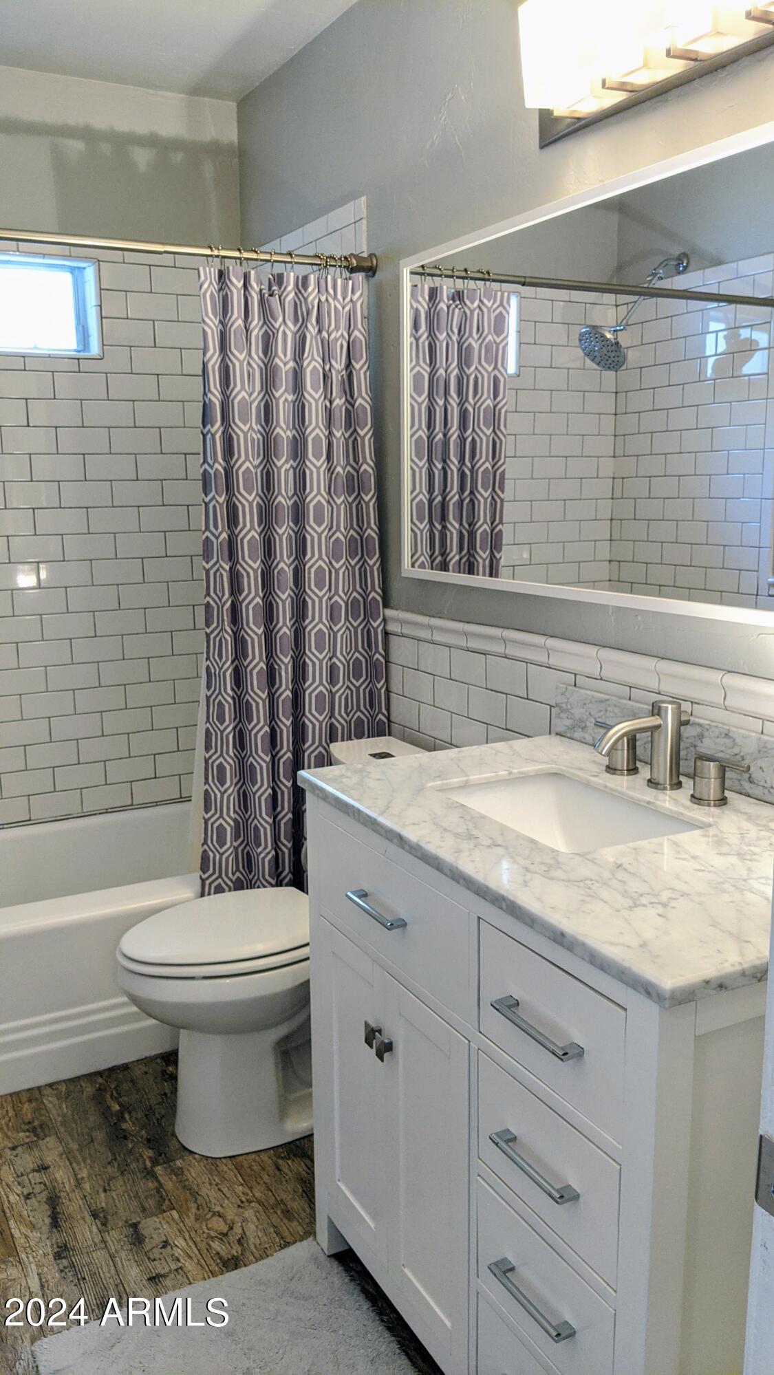 122 W PIERSON Street