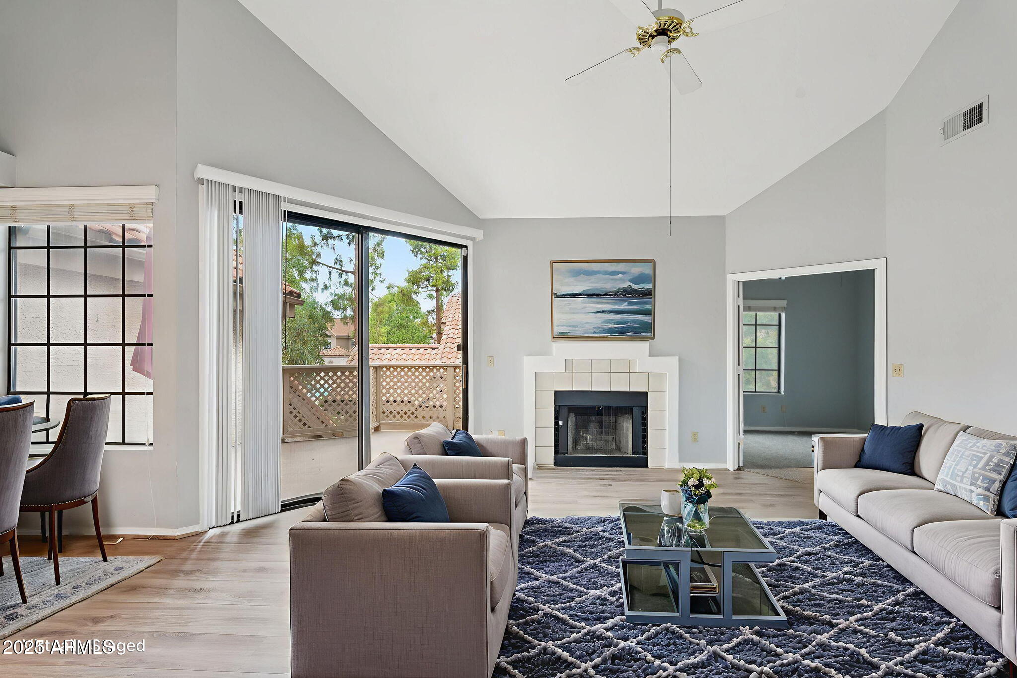 1001 N PASADENA Street, 160