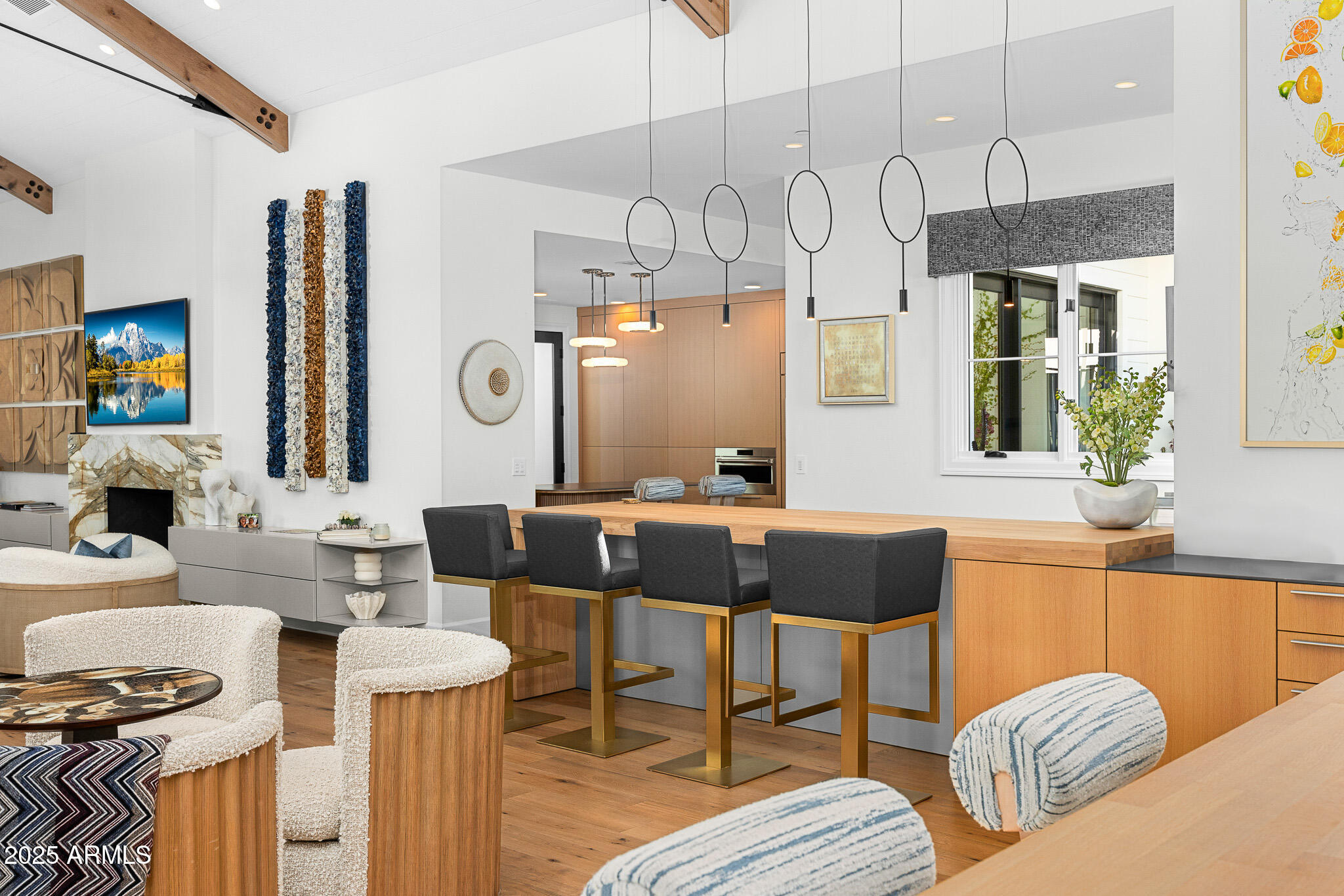 6235 E MONTECITO Avenue