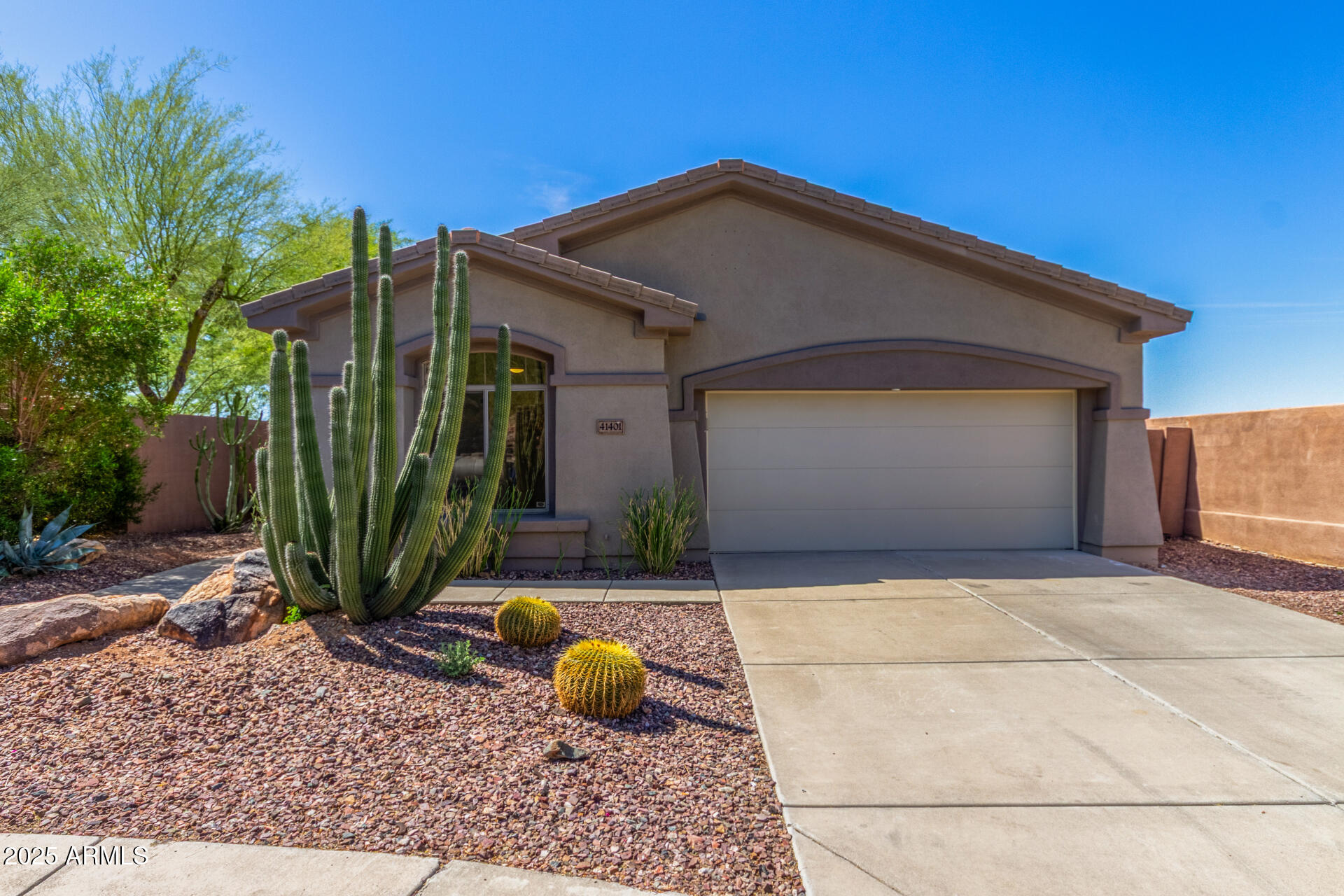 41401 N MAIDSTONE Court