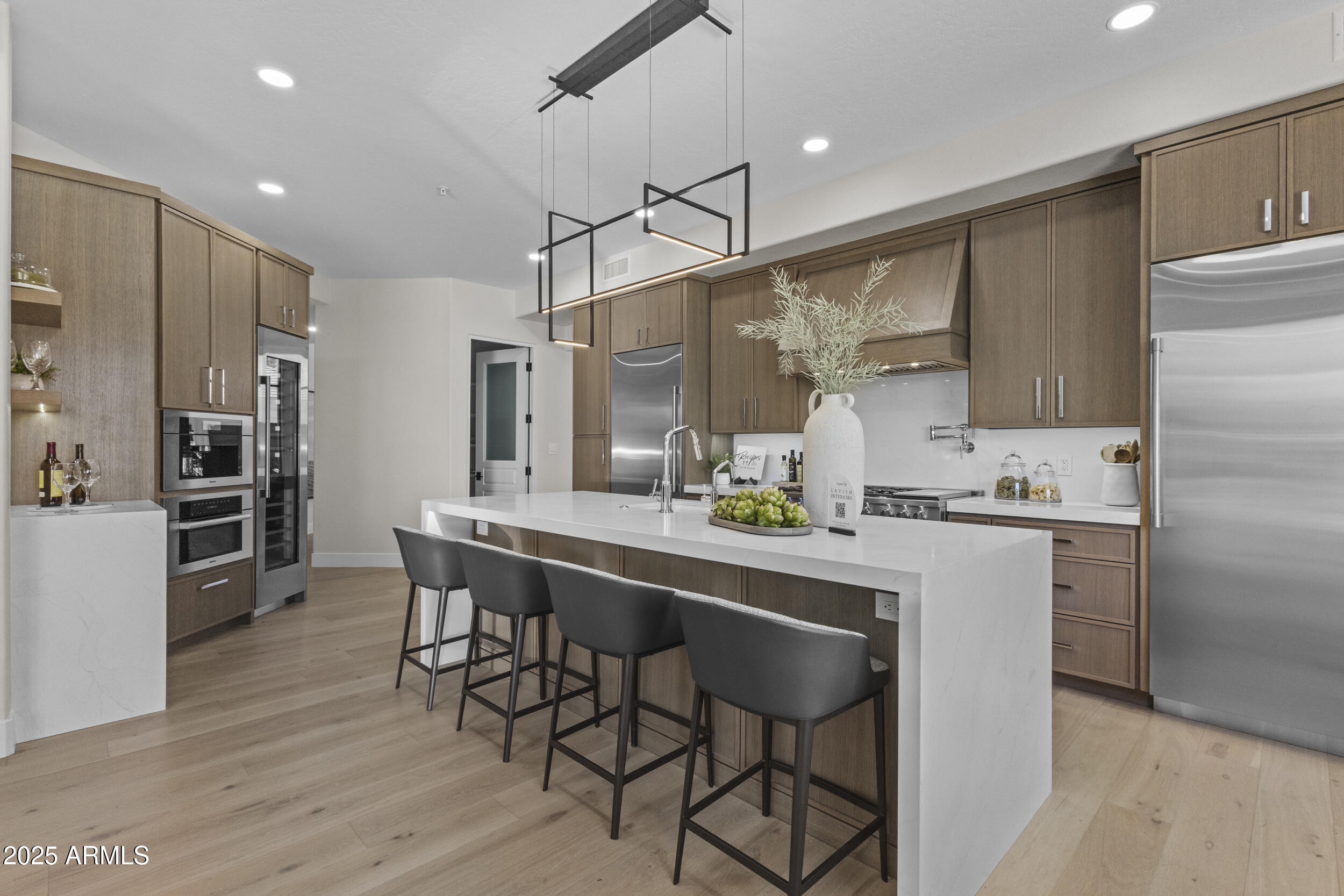 9985 N 79TH Place