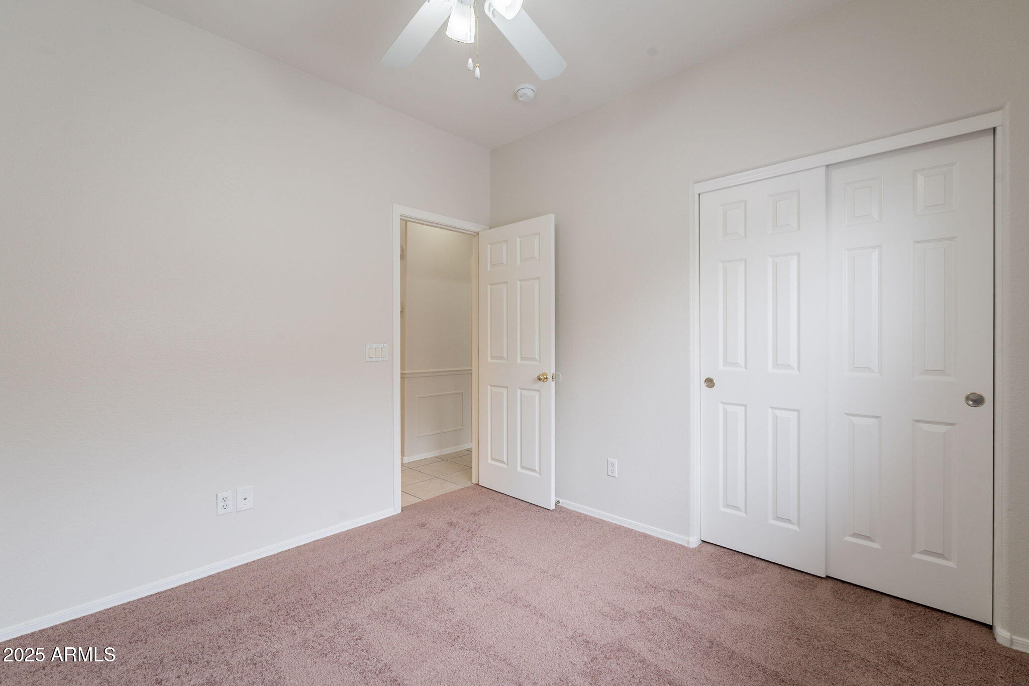 2210 N 27TH Place