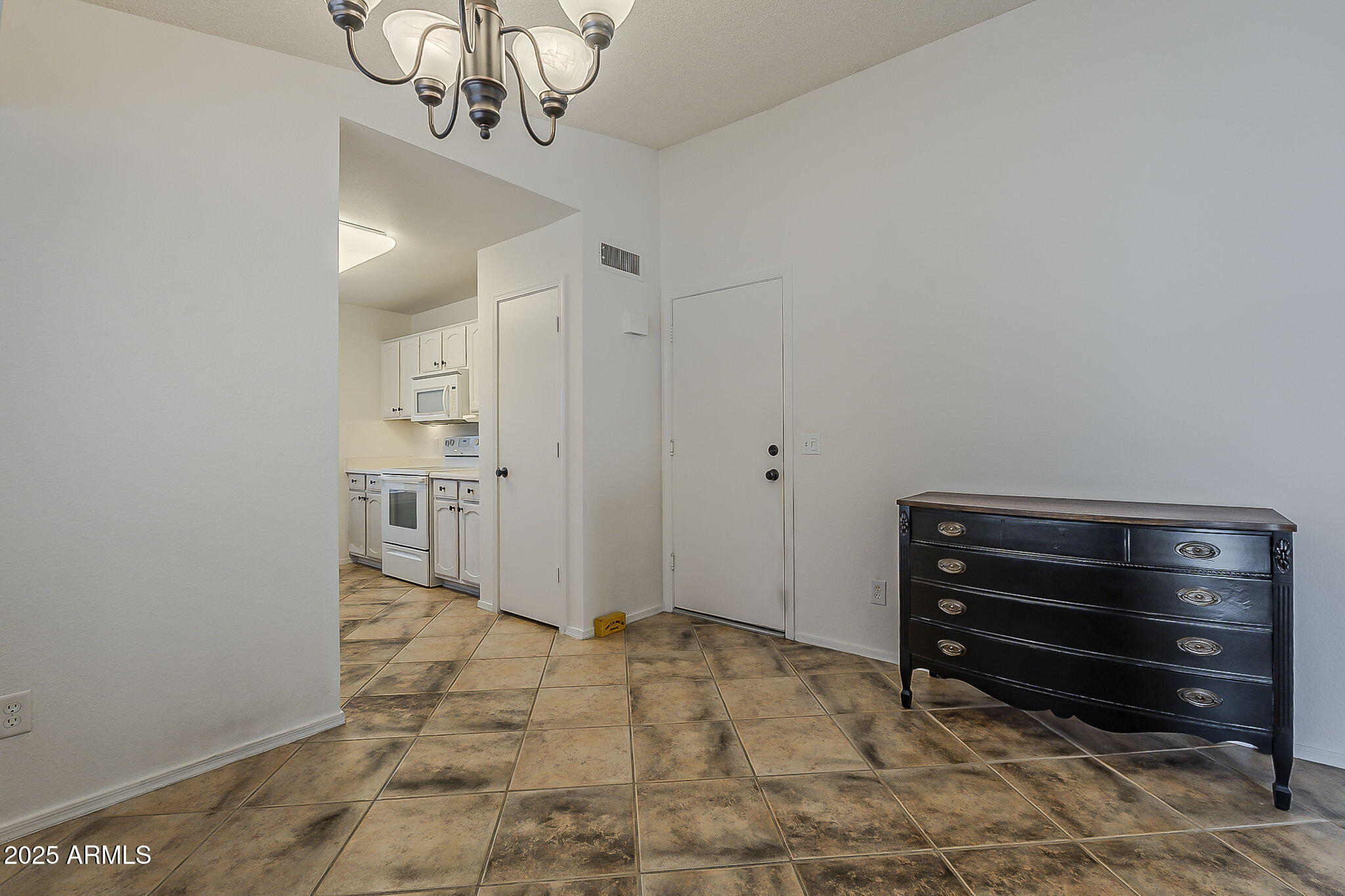 1322 S PARKCREST Street