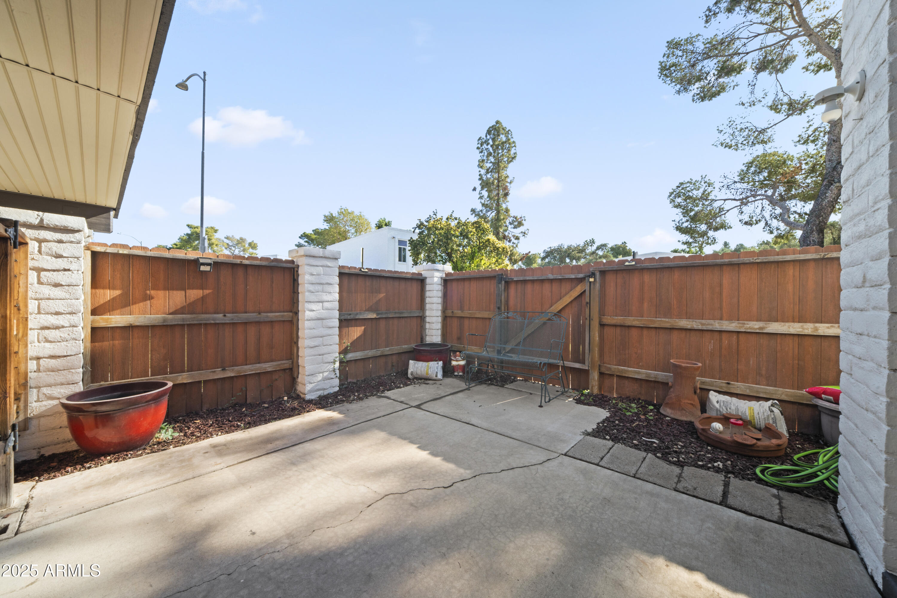 13226 N 3rd Place