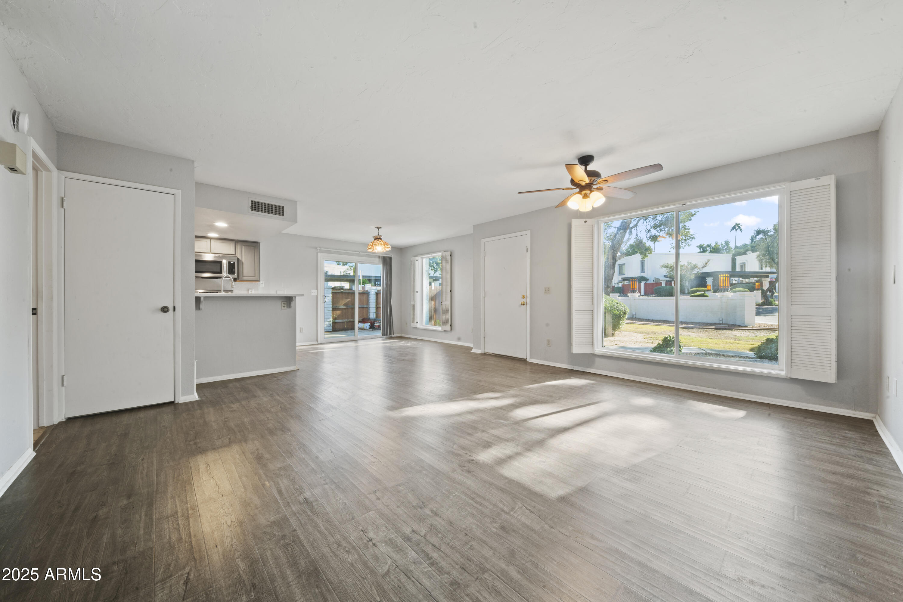 13226 N 3rd Place