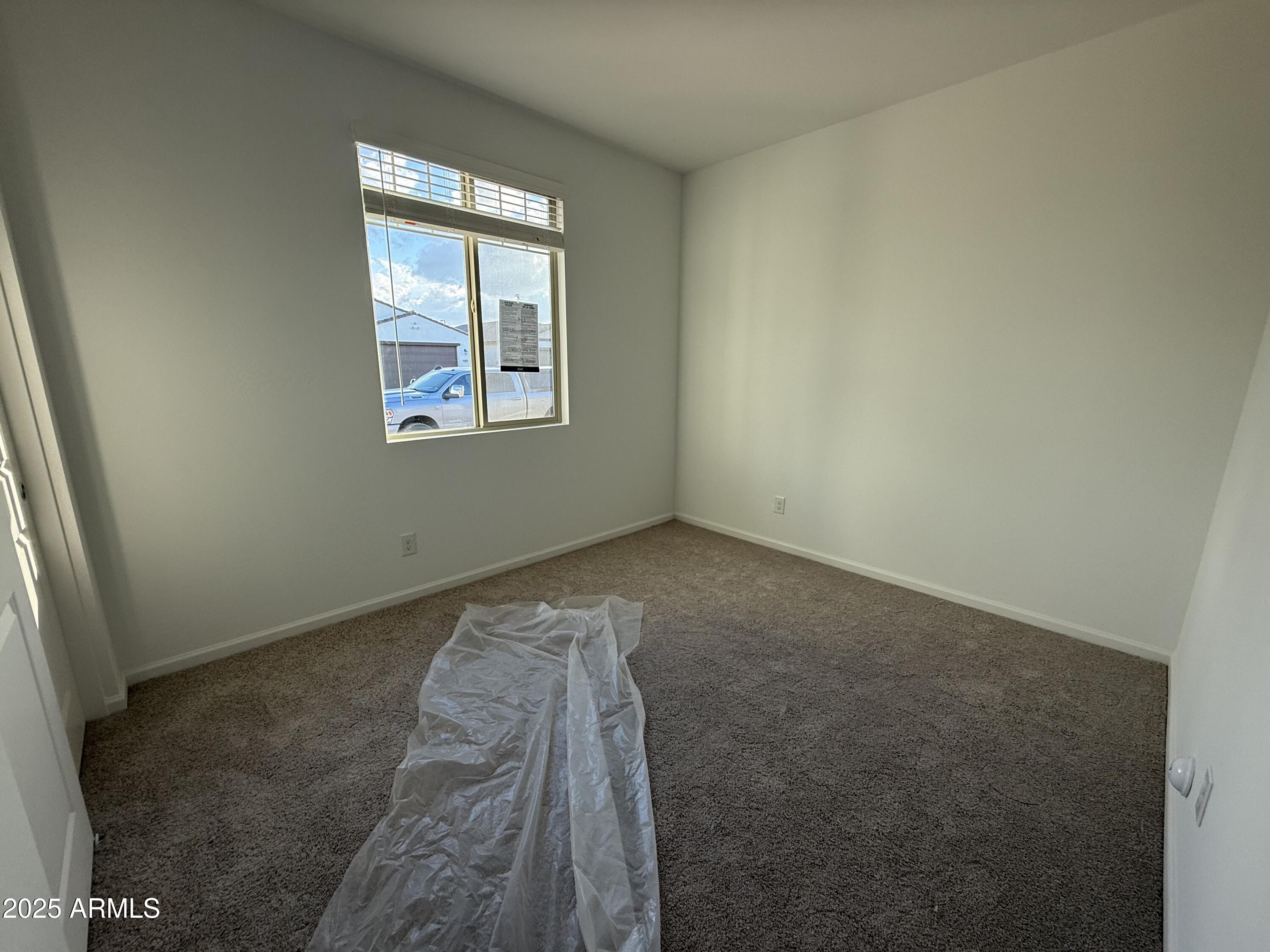 6498 E FIDDLENECK Way