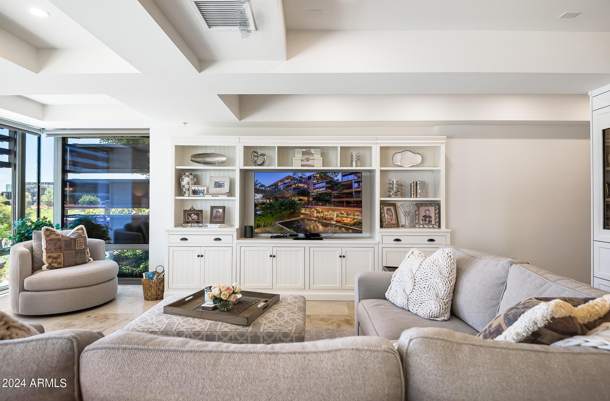 7117 E RANCHO VISTA Drive, 4011