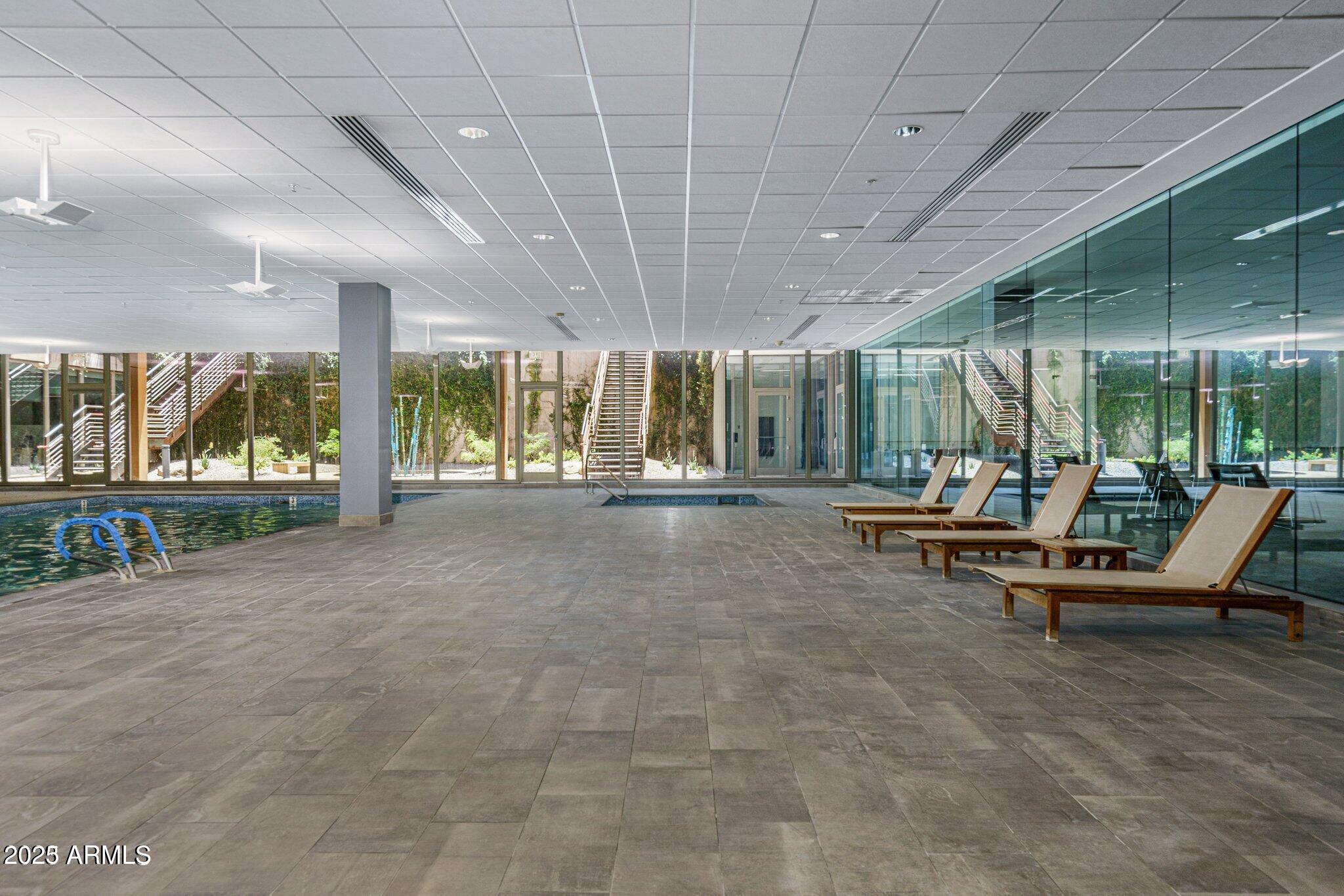 7121 E RANCHO VISTA Drive, 5011