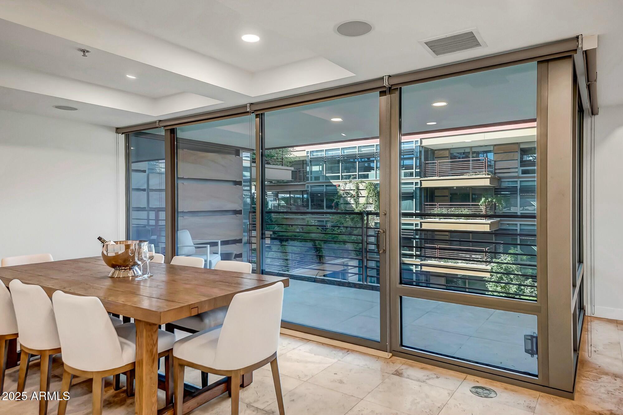 7121 E RANCHO VISTA Drive, 5011