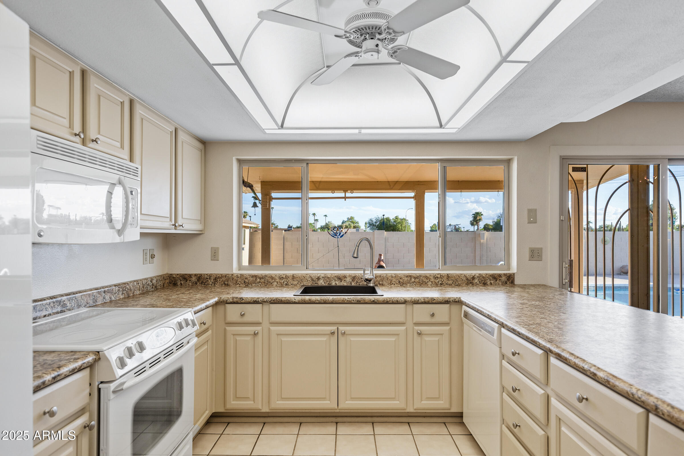 2439 W PERALTA Circle