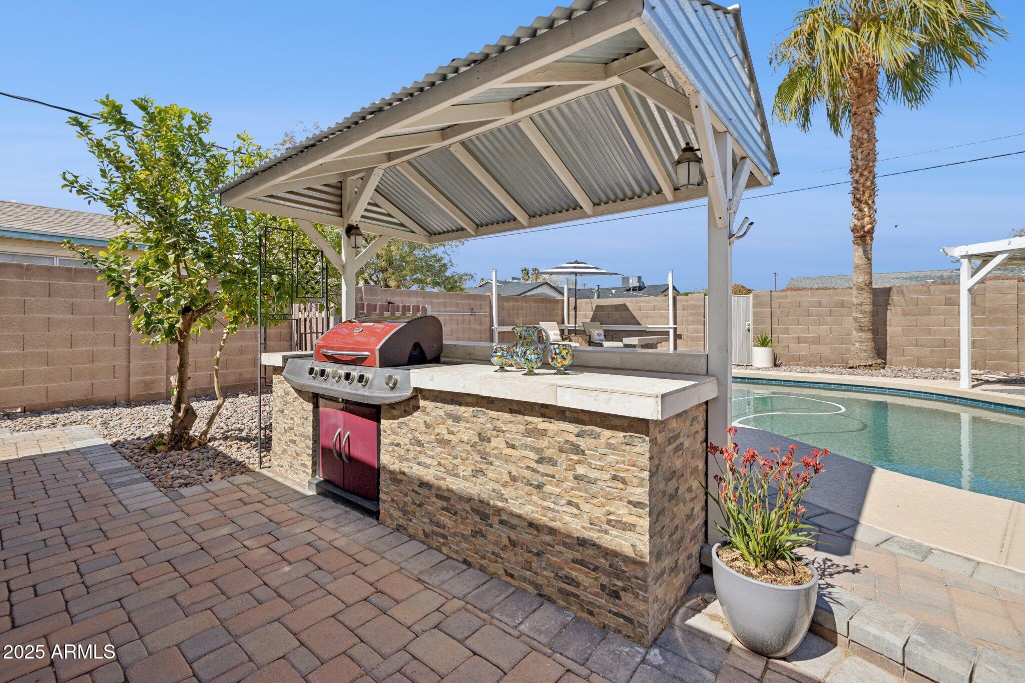 6926 E CULVER Street