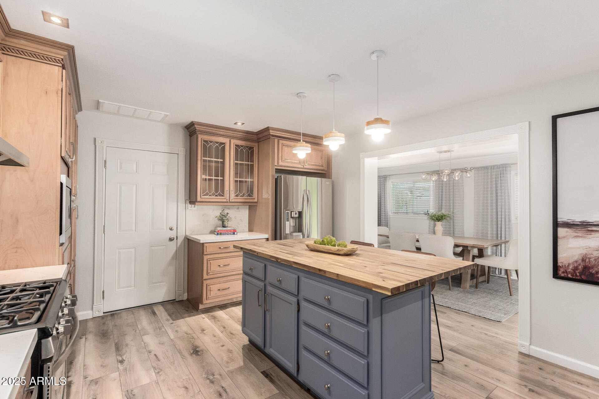 6926 E CULVER Street