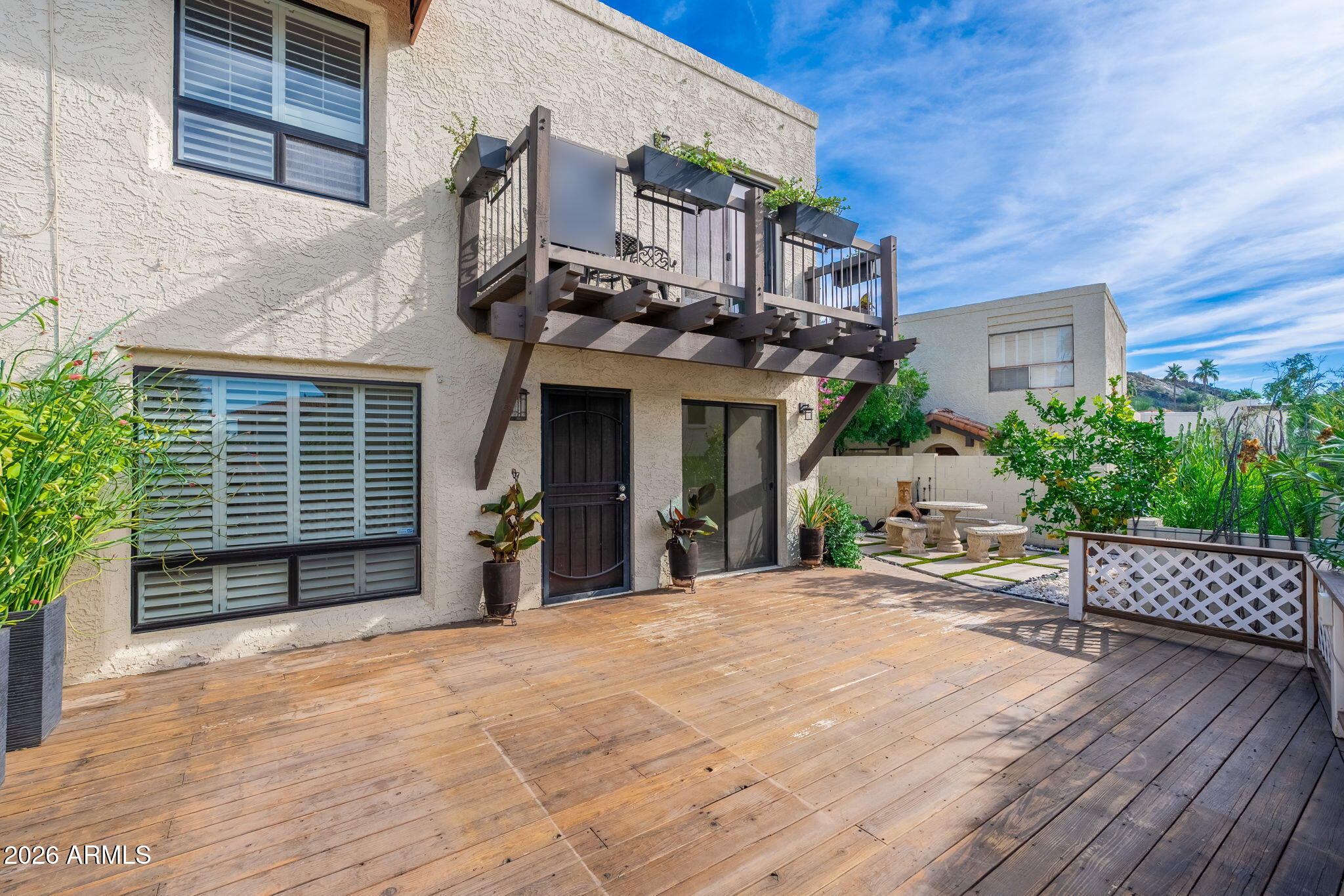 1811 E HAYWARD Avenue, 1