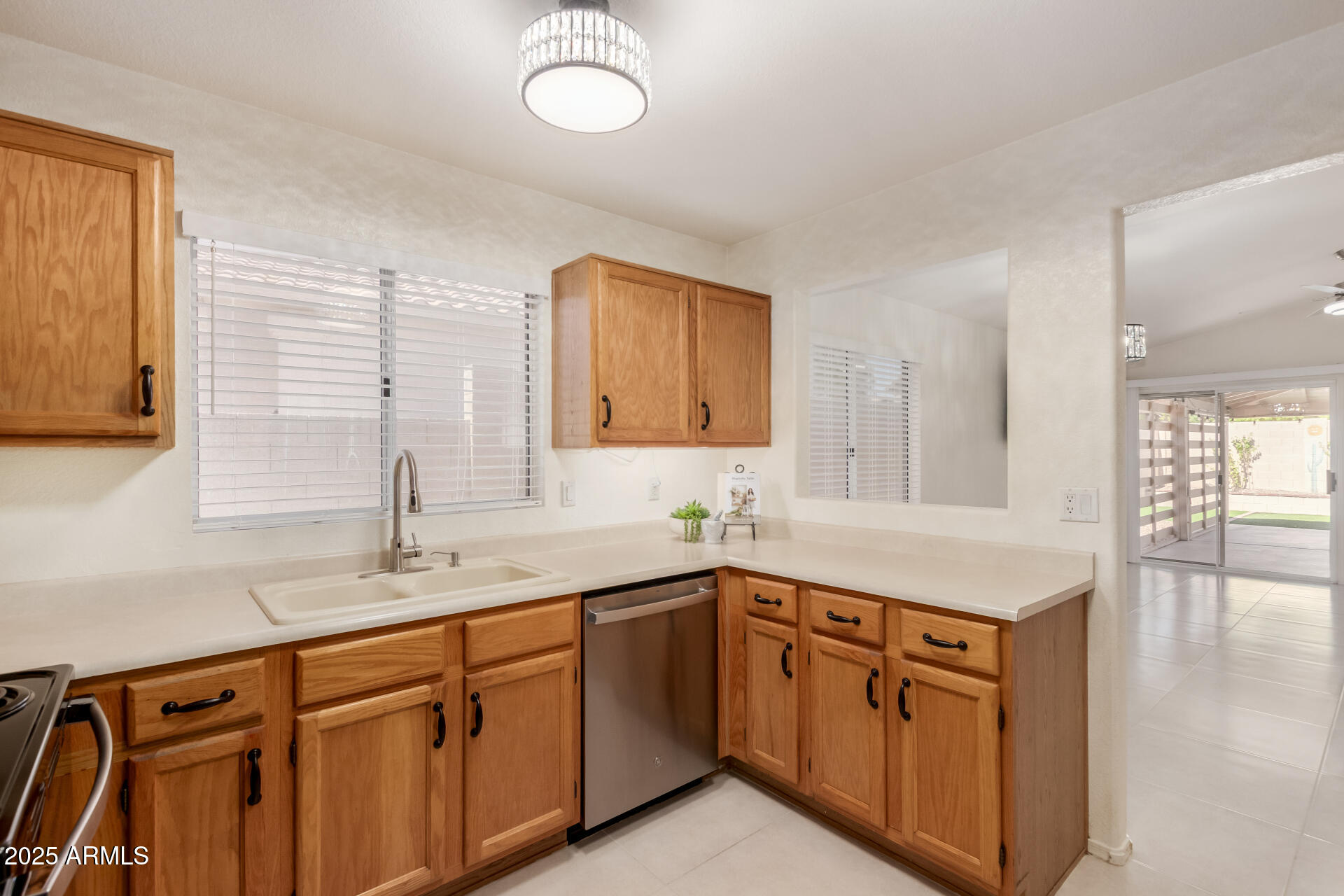 4314 E CHUCKWALLA Canyon