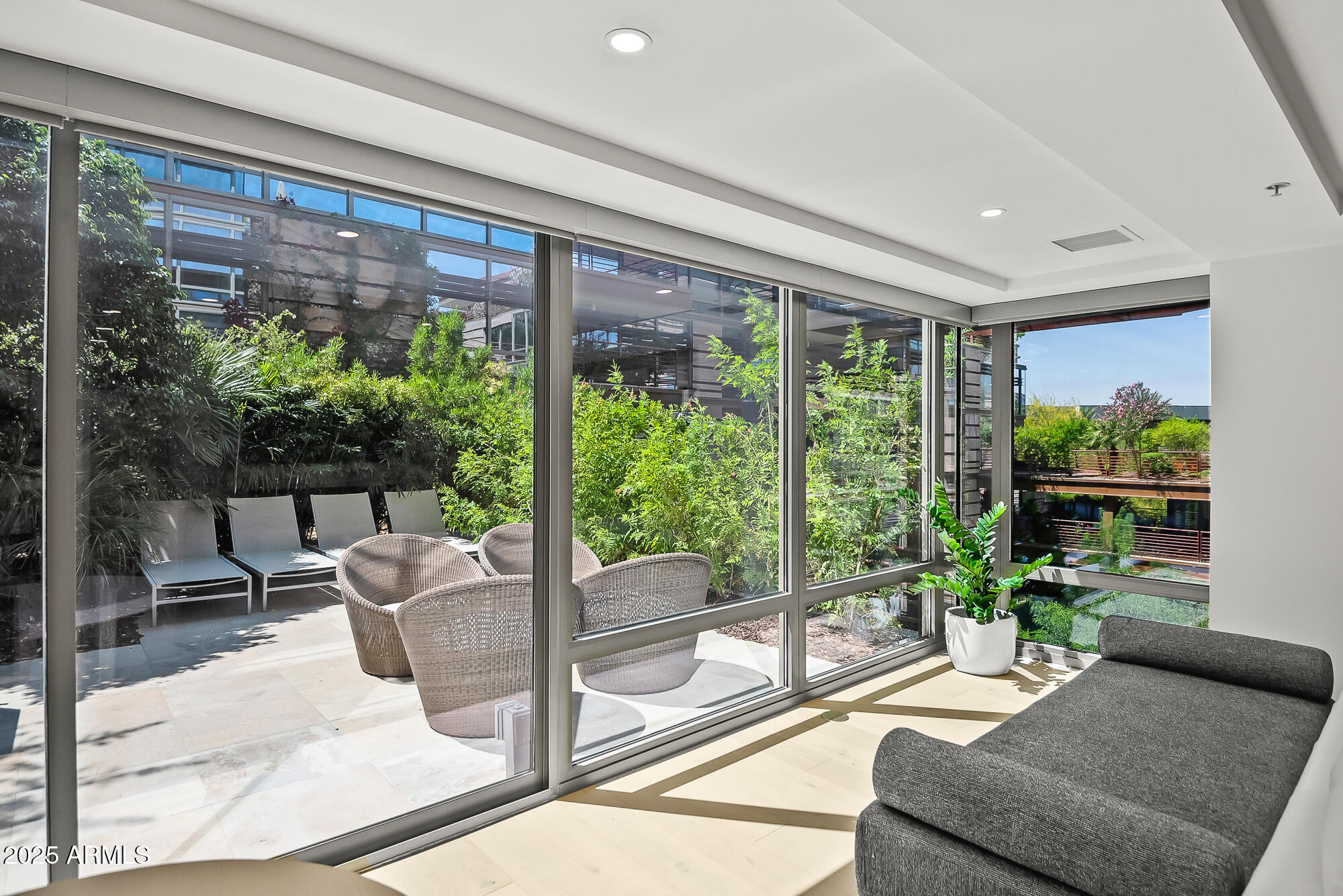 7127 E Rancho Vista Drive, 4012