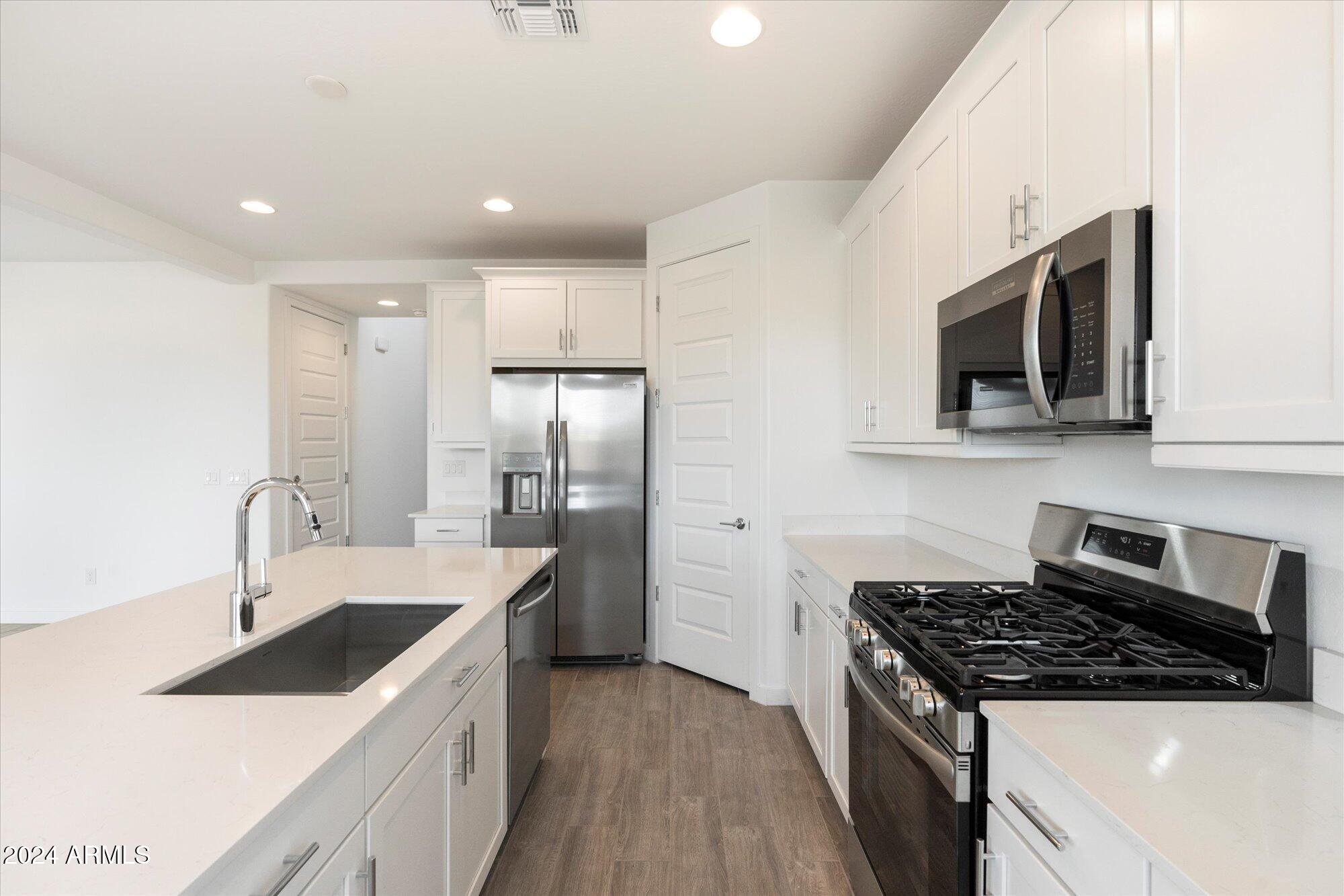 8302 E Paloma Avenue