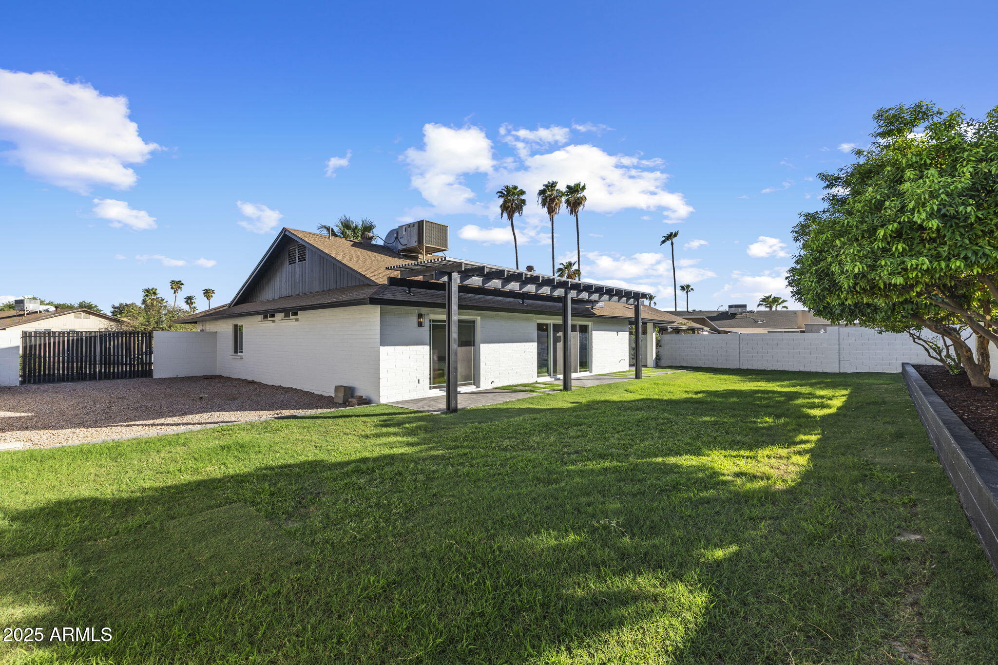 15424 N 52ND Place