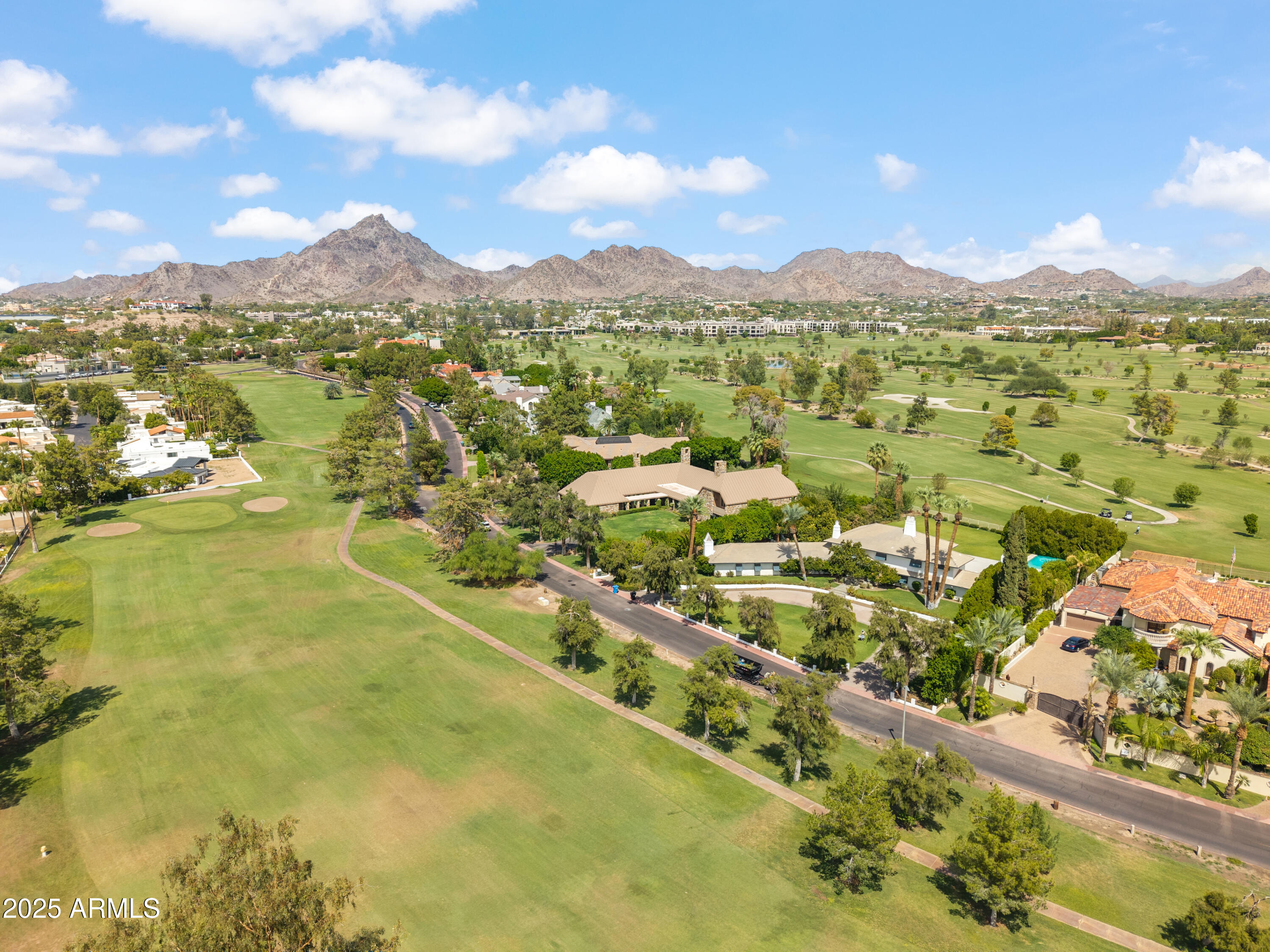 5201 N 24TH Street, 206