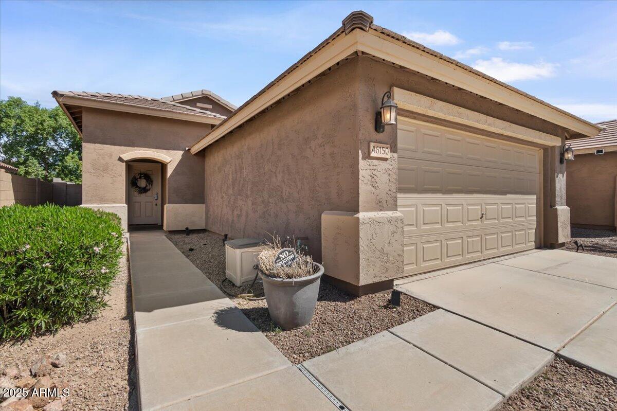 46150 W WINDMILL Drive