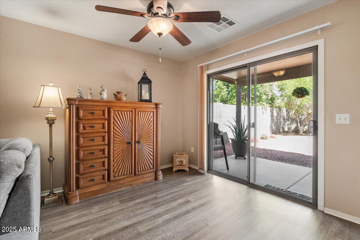 46150 W WINDMILL Drive