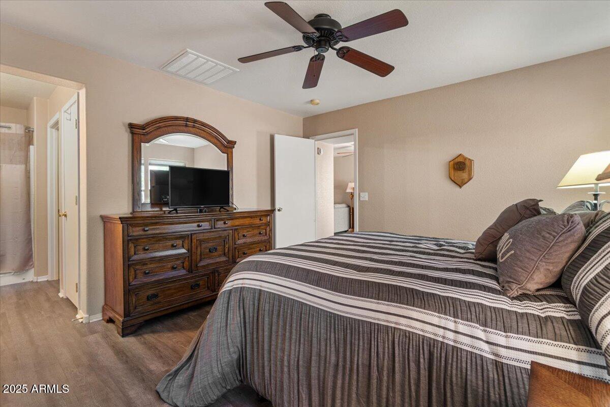 46150 W WINDMILL Drive