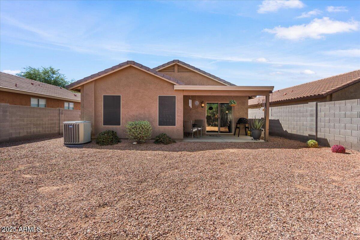 46150 W WINDMILL Drive