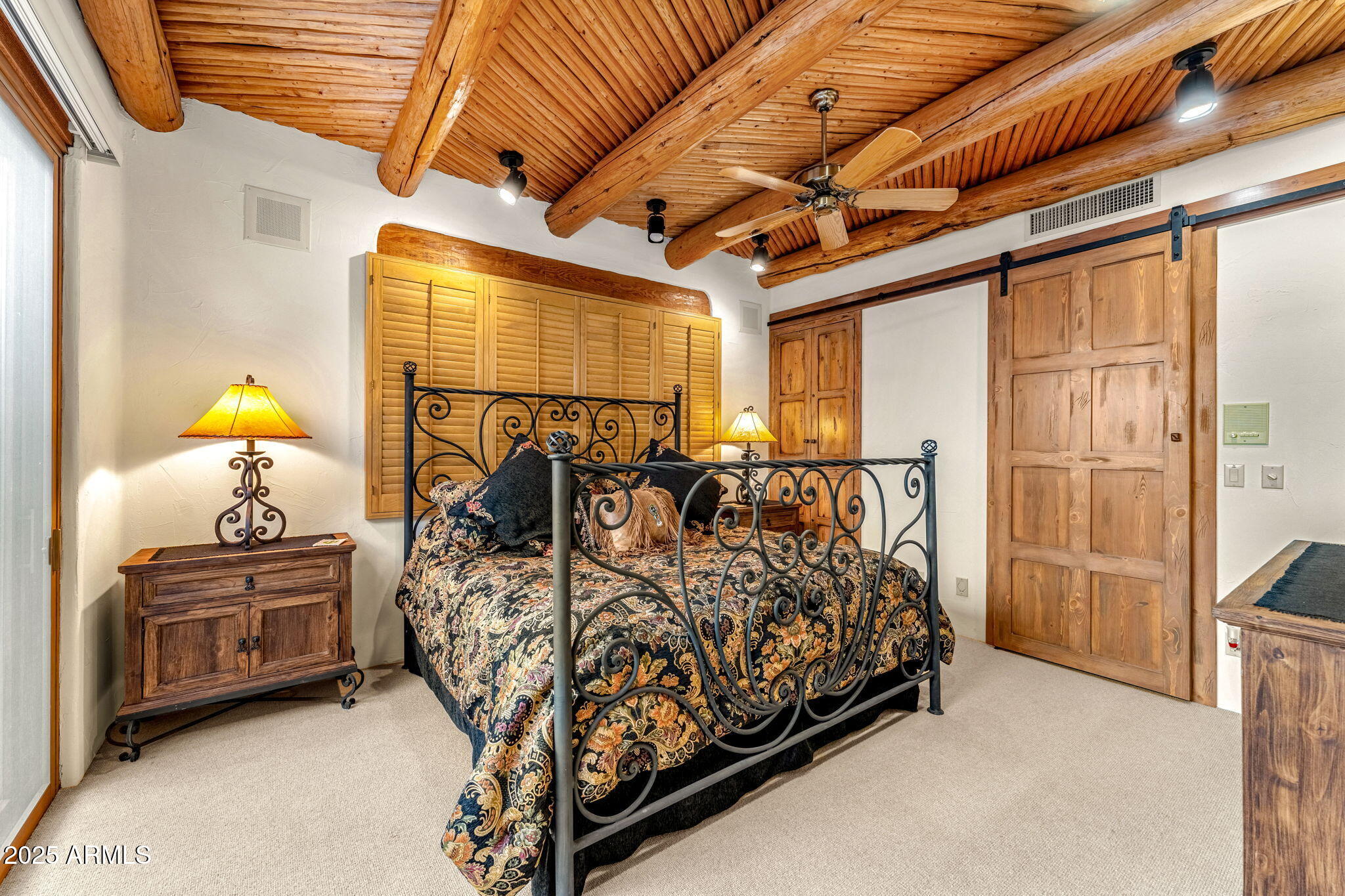 1084 N BOULDER Drive, Carefree