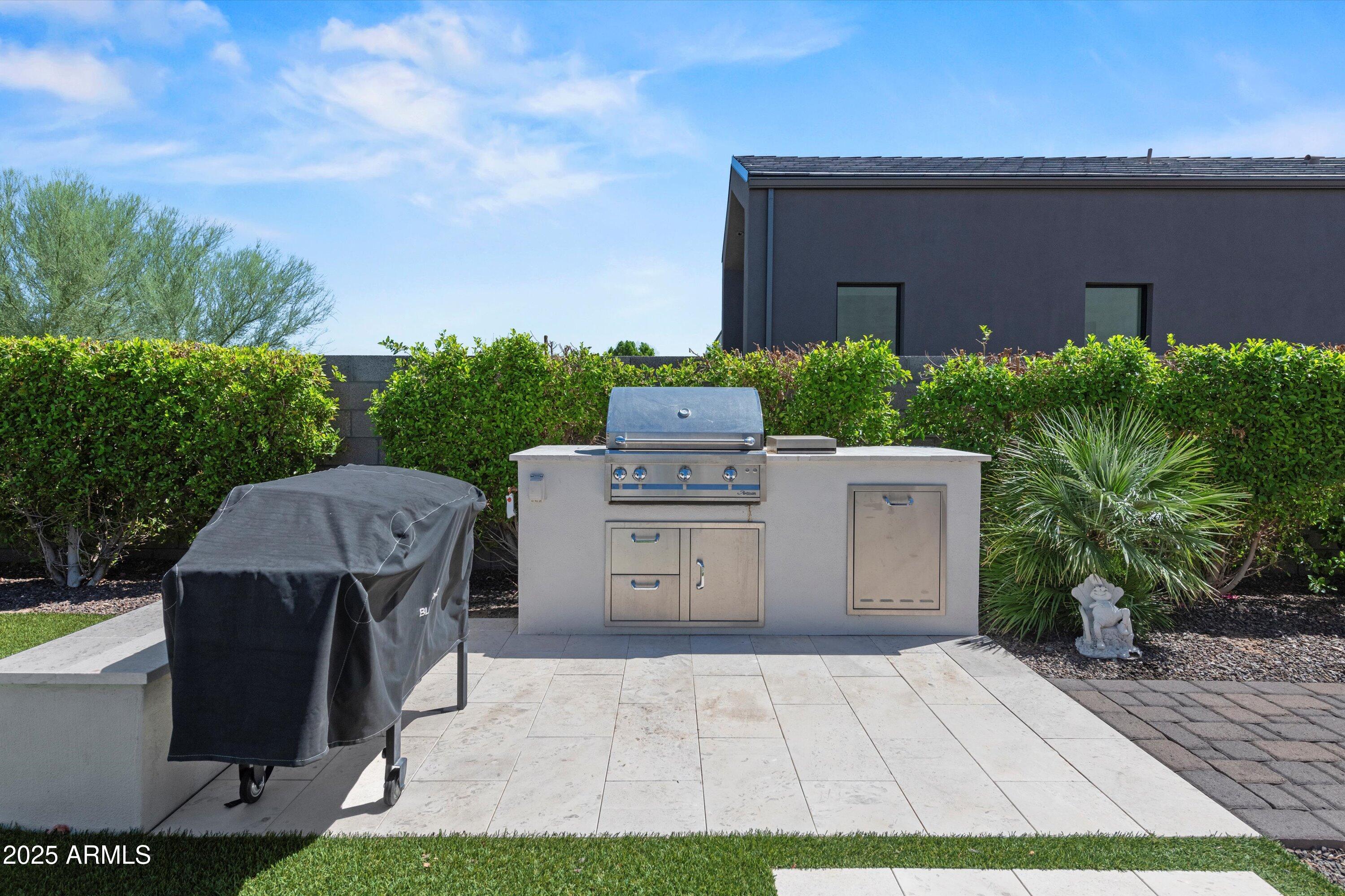 6838 E JOSHUA TREE Lane