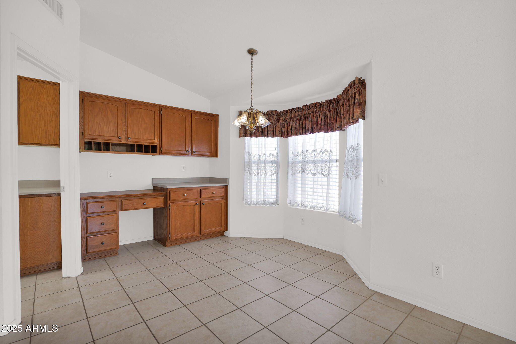 14814 W PICCADILLY Road