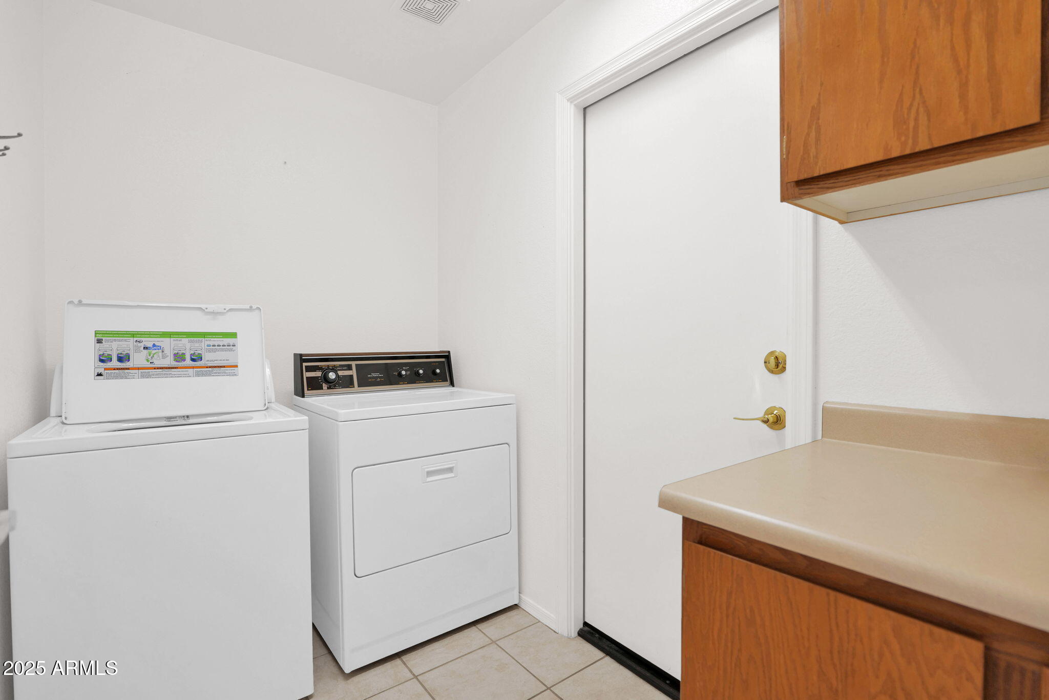 14814 W PICCADILLY Road