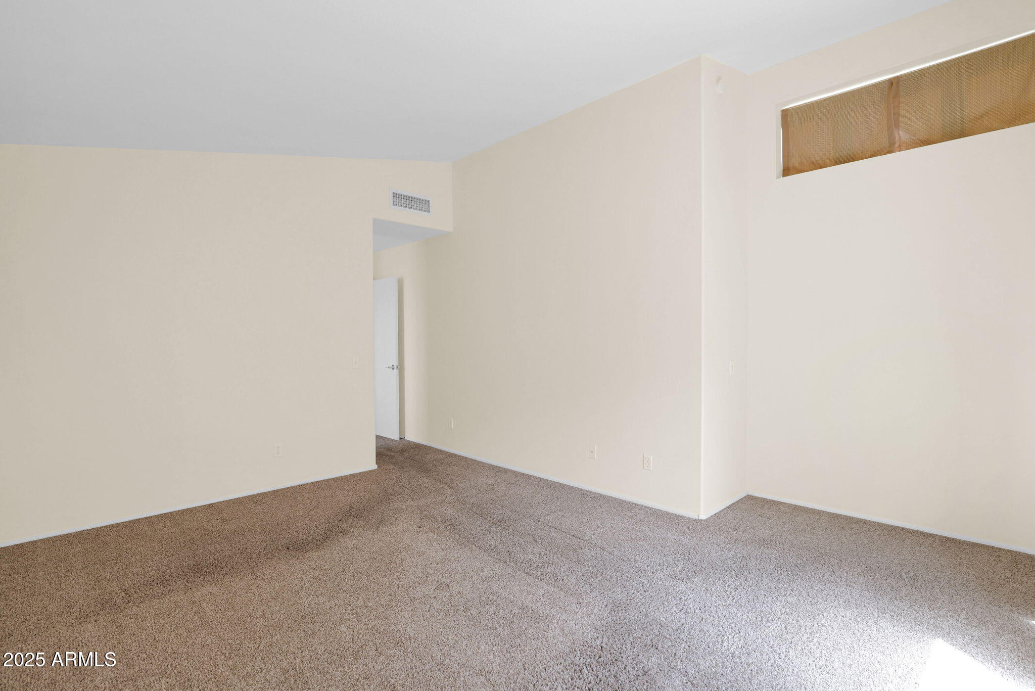 14814 W PICCADILLY Road